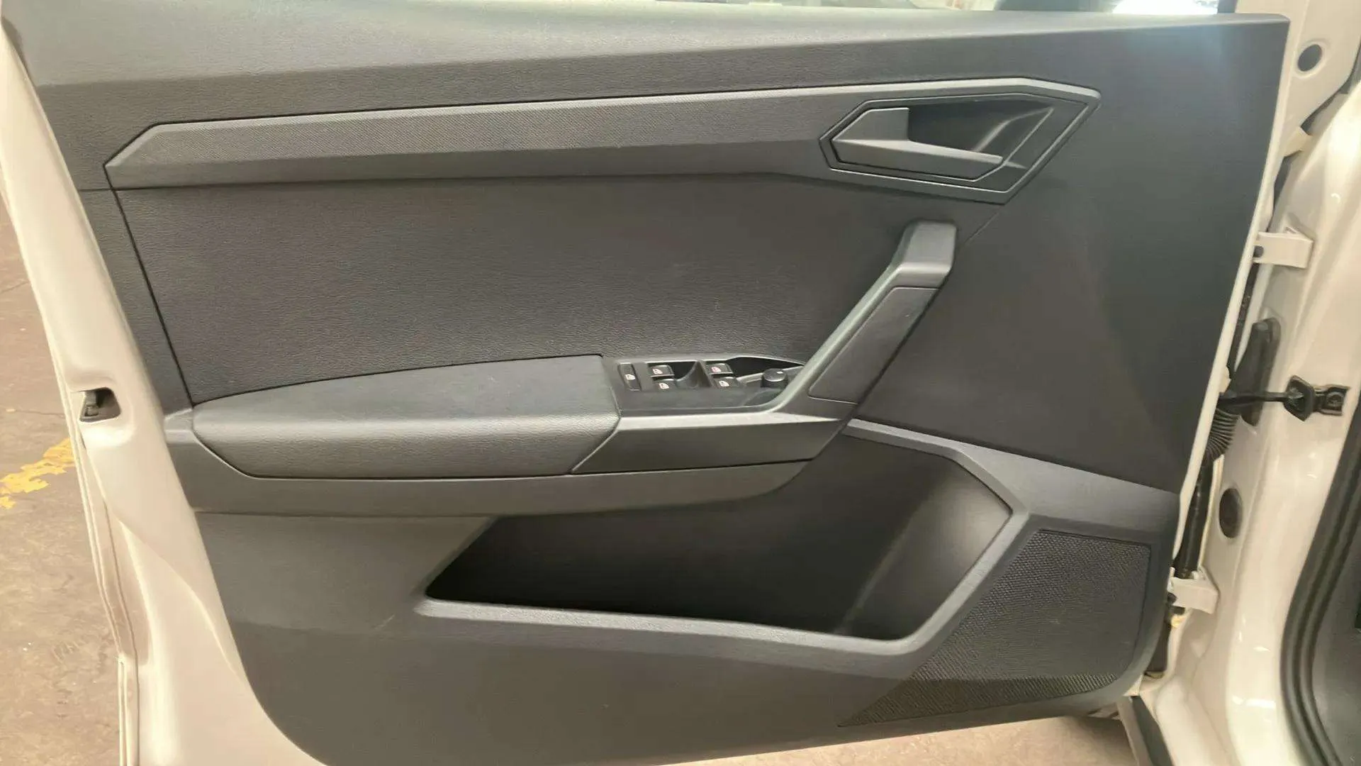 SEAT Arona 1.0 TSI Style Ecomotive - foto 14