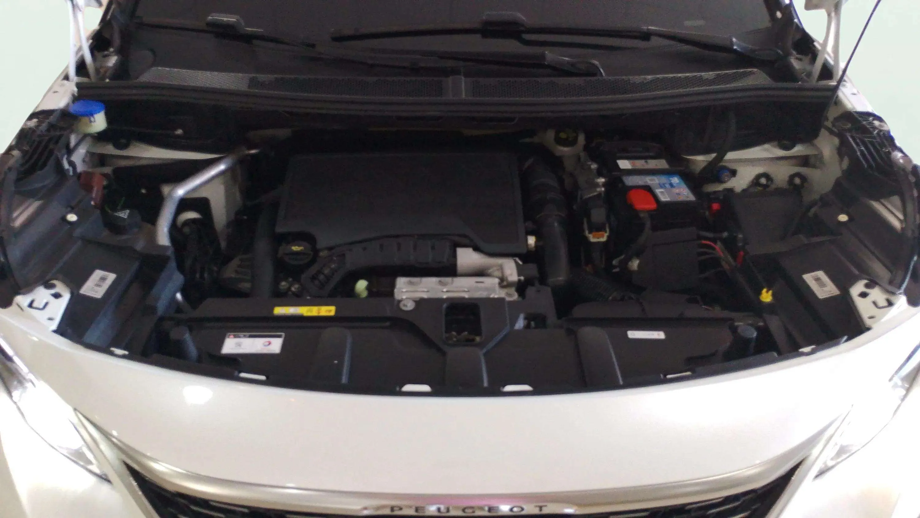Peugeot 3008 1.2 PureTech Active - foto 8