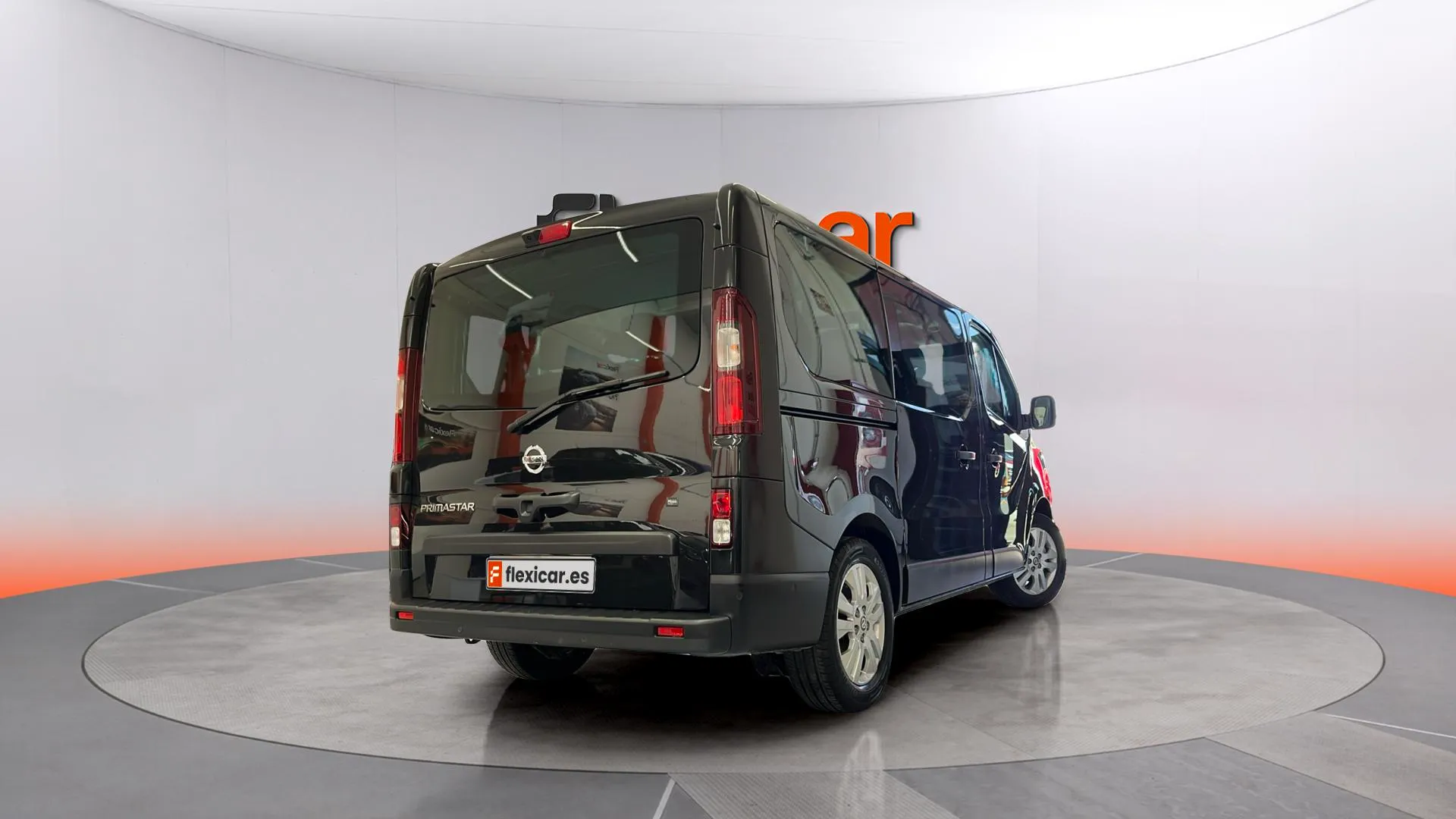 Nissan Primastar Combi 6 2.0dCi L1H1 1T N-Connecta - foto 8