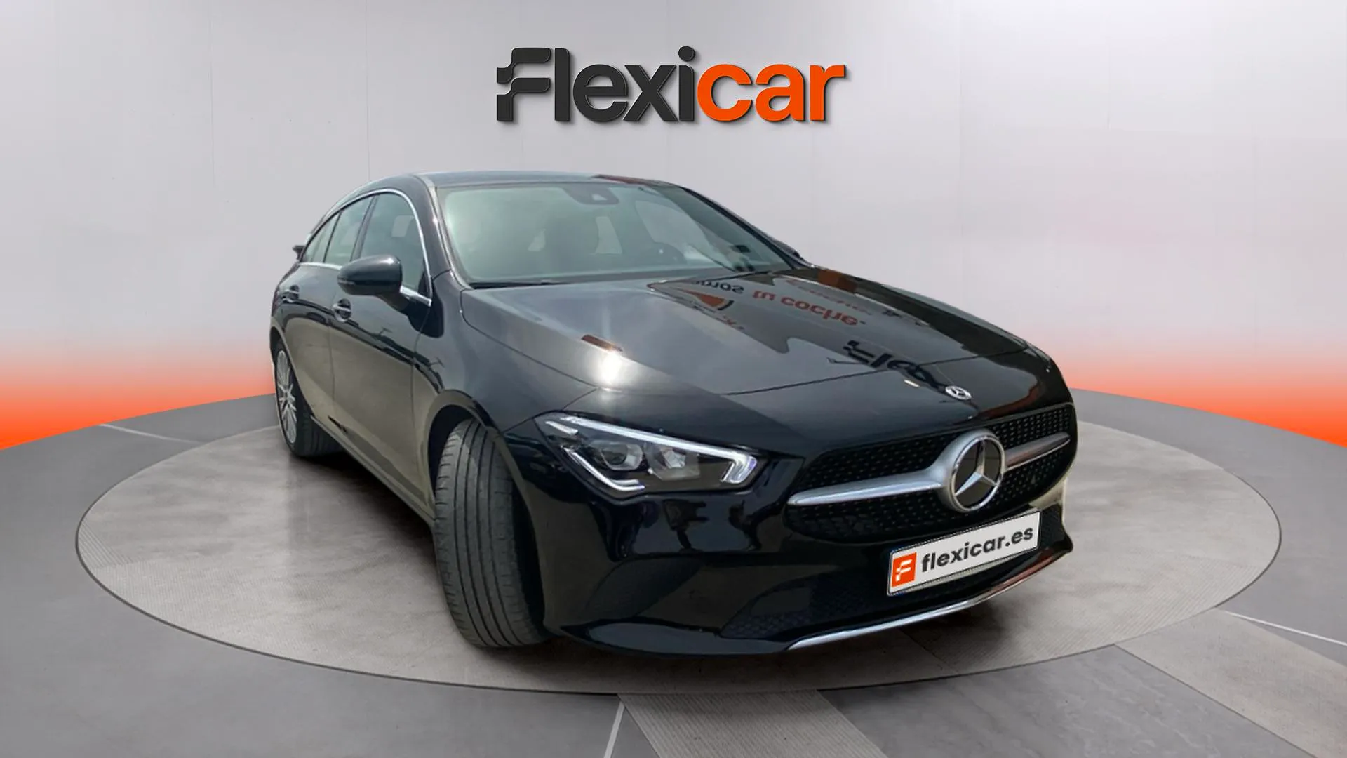 Mercedes-Benz CLA 180 Shooting Brake - foto 40