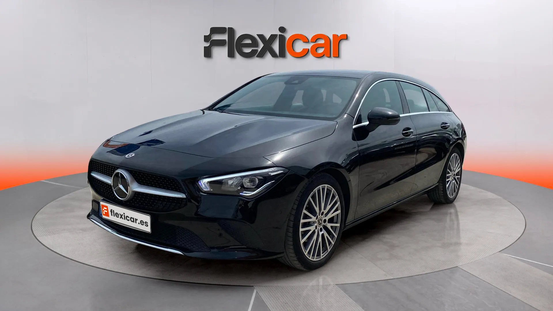 Mercedes-Benz CLA 180 Shooting Brake - foto 3