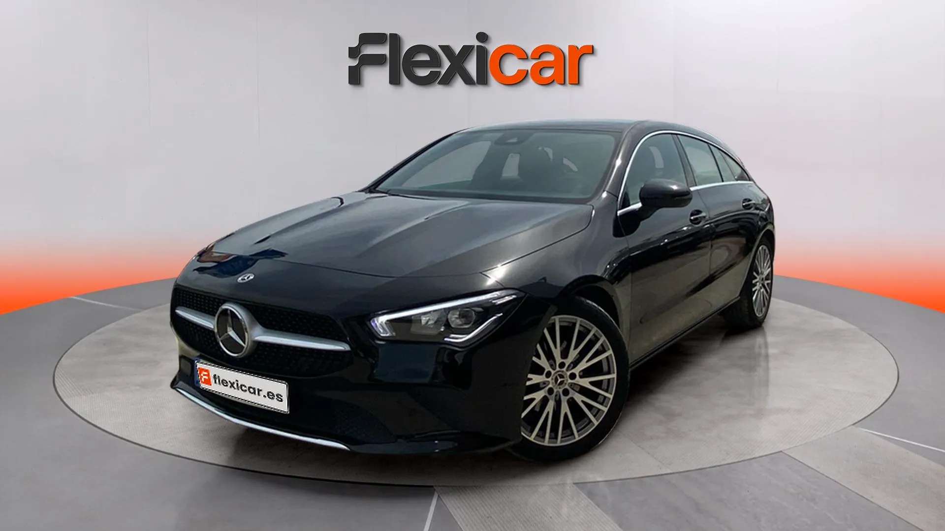 Mercedes-Benz CLA 180 Shooting Brake - foto 36