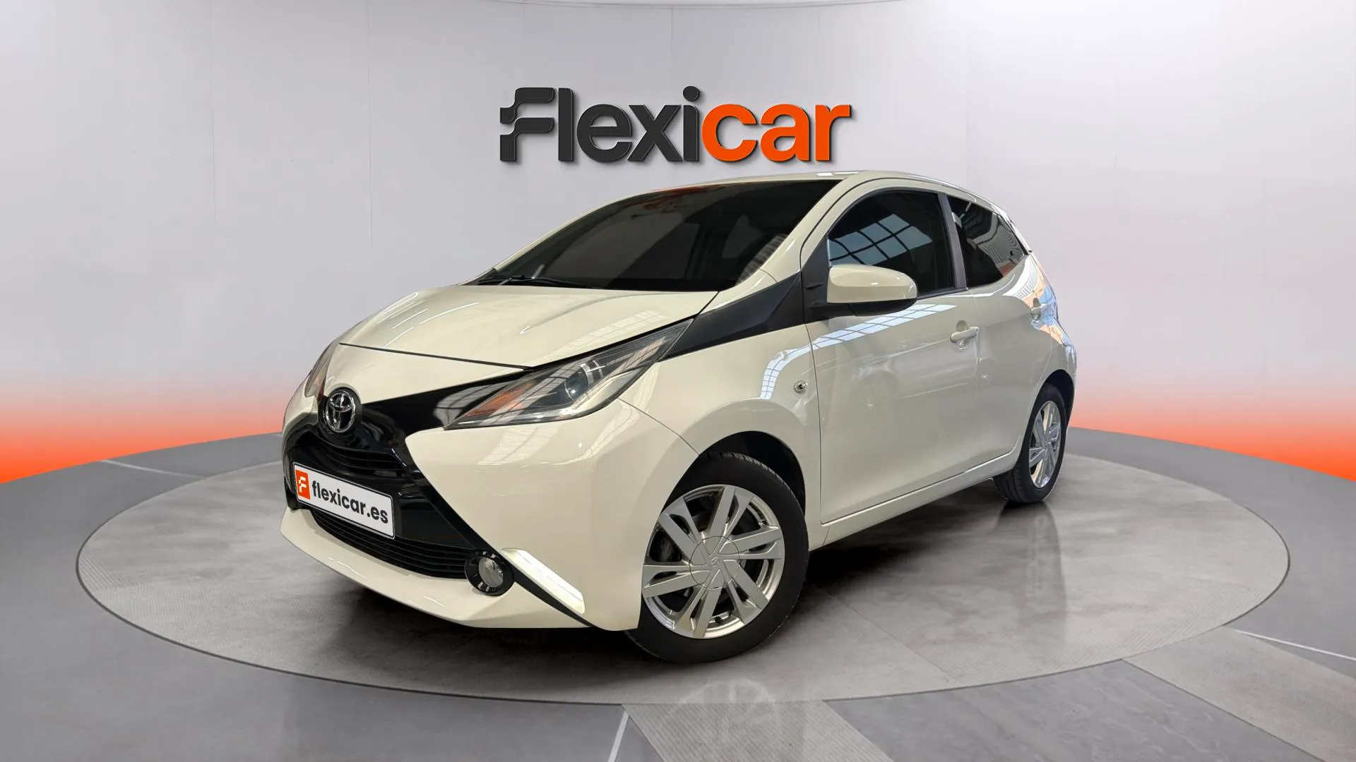 Toyota Aygo 1.0 70 x-cite - foto 3