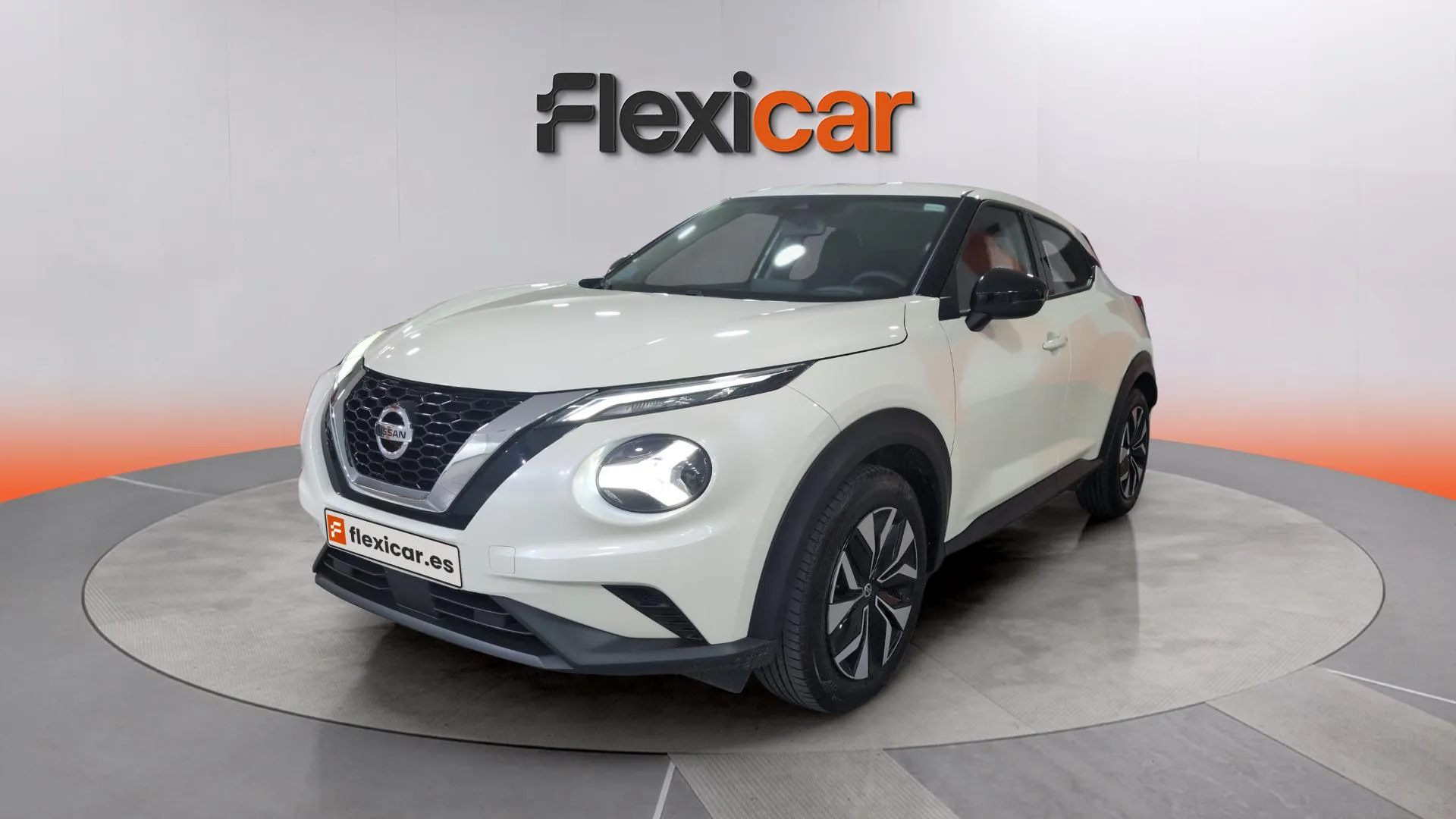 Nissan Juke DIG-T 6M N-Design Silver - foto 3