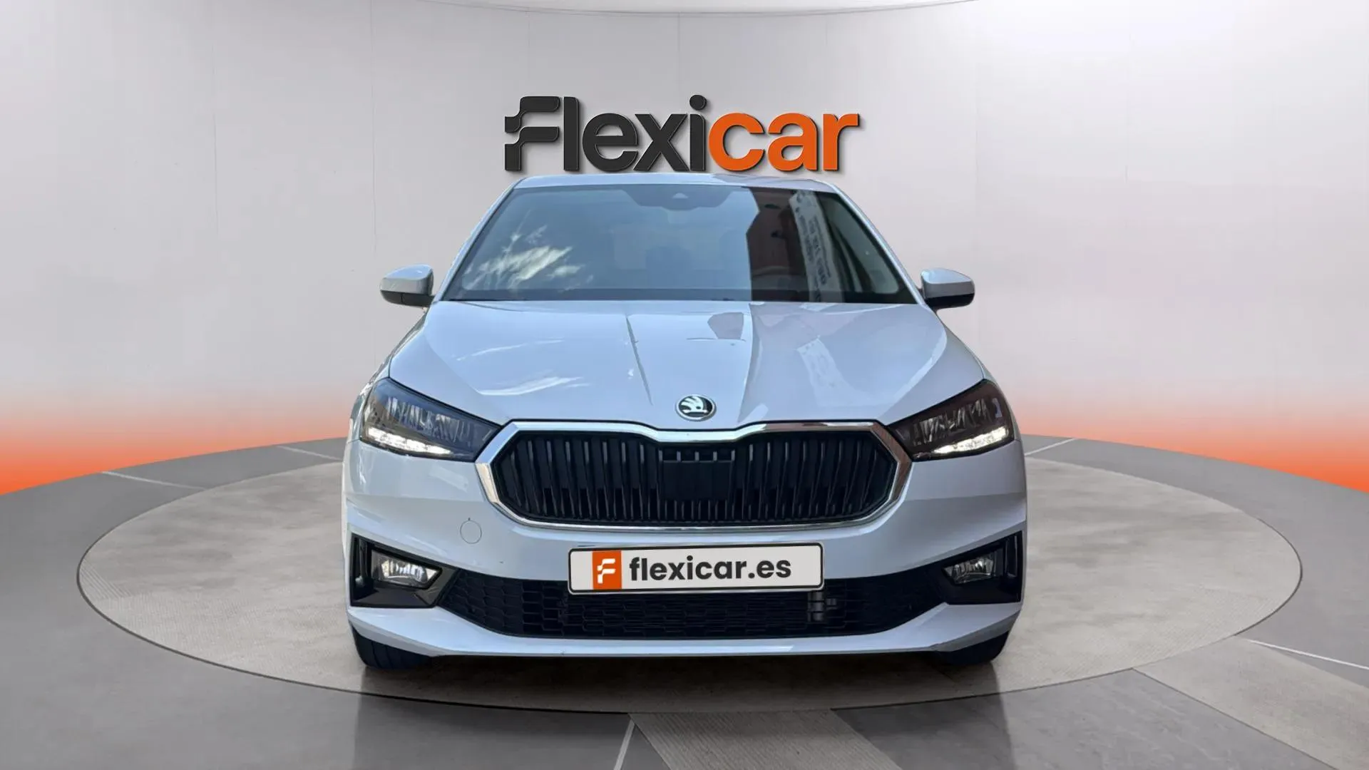 Škoda Fabia 1.0 TSI DSG Selection - foto 10