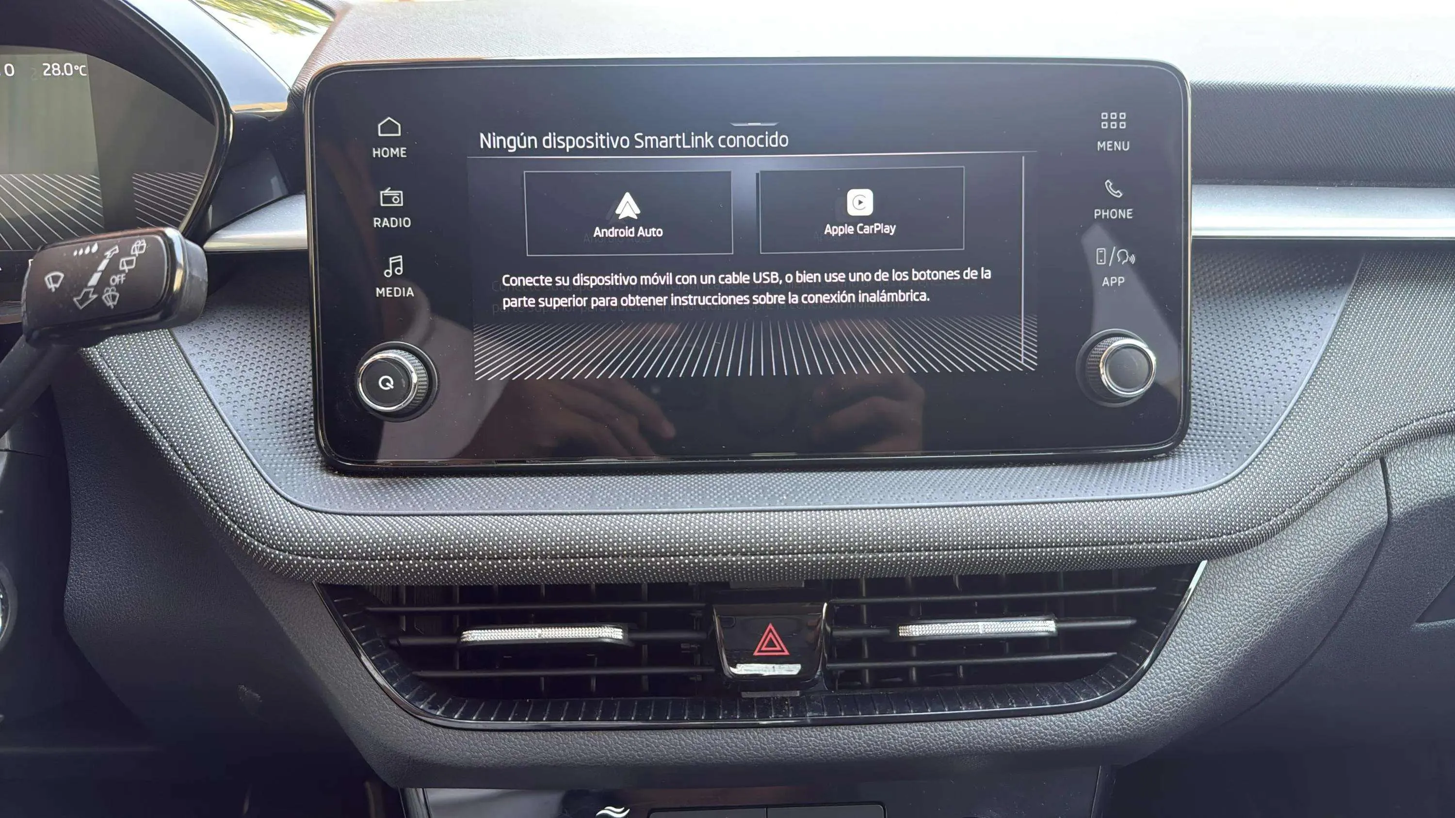 Škoda Fabia 1.0 TSI DSG Selection - foto 21