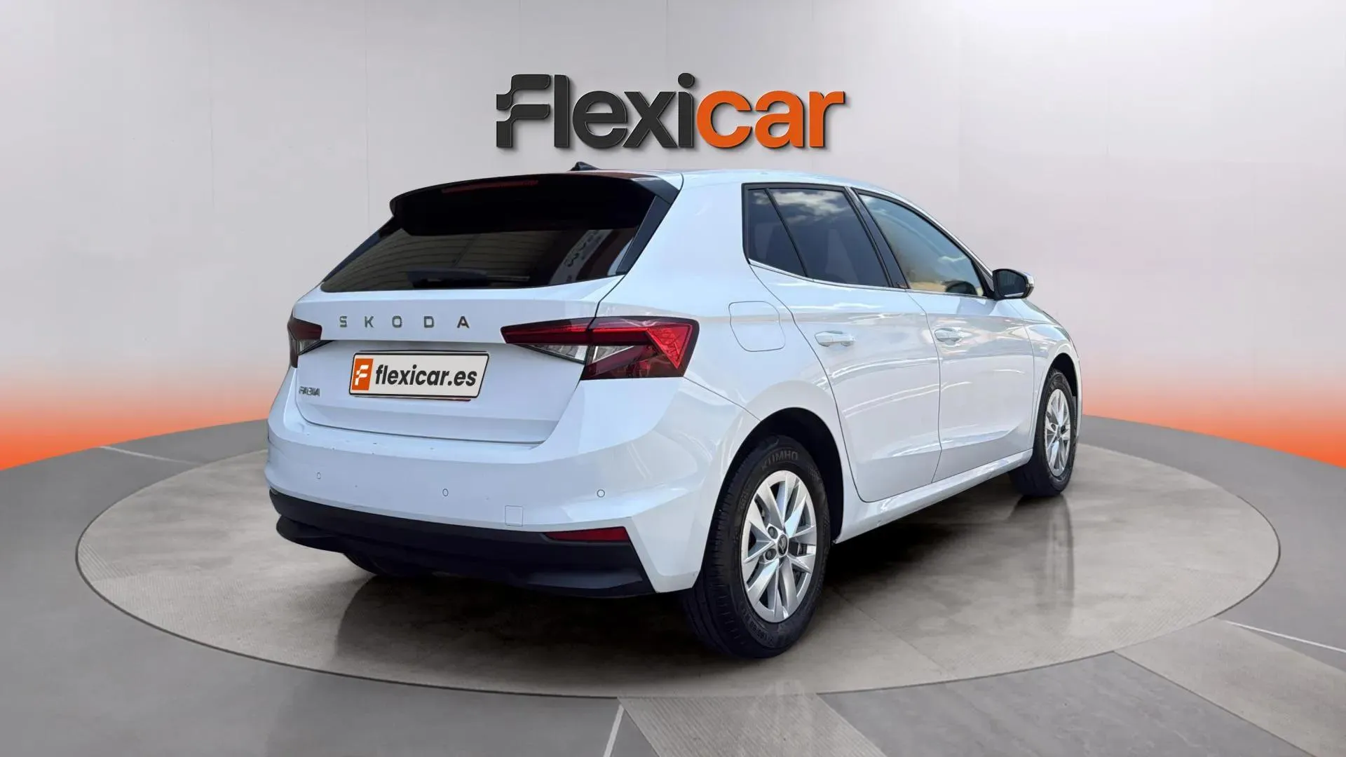 Škoda Fabia 1.0 TSI DSG Selection - foto 3