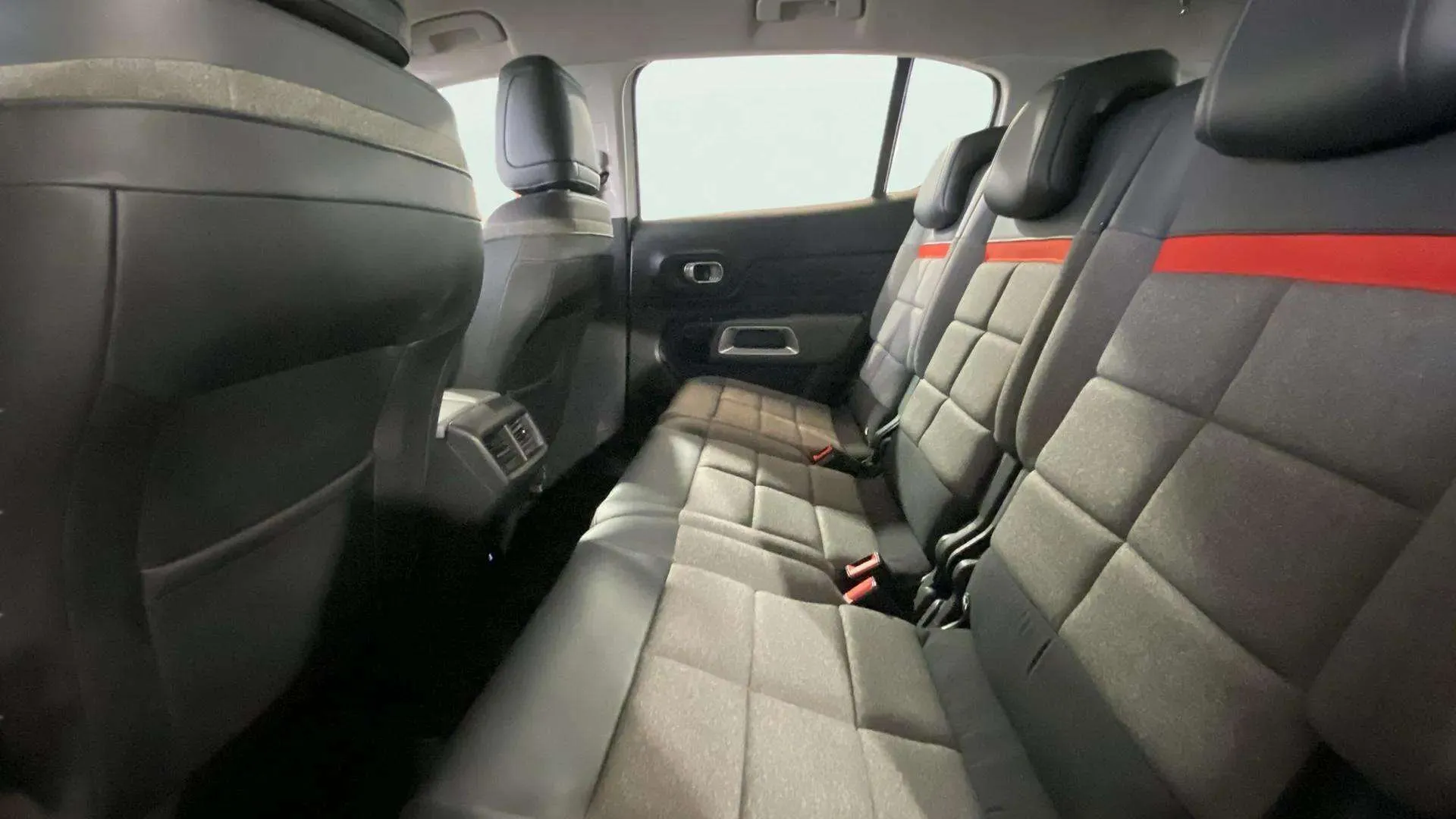 Citroën C5 Aircross BlueHDi EAT8 Shine - foto 17