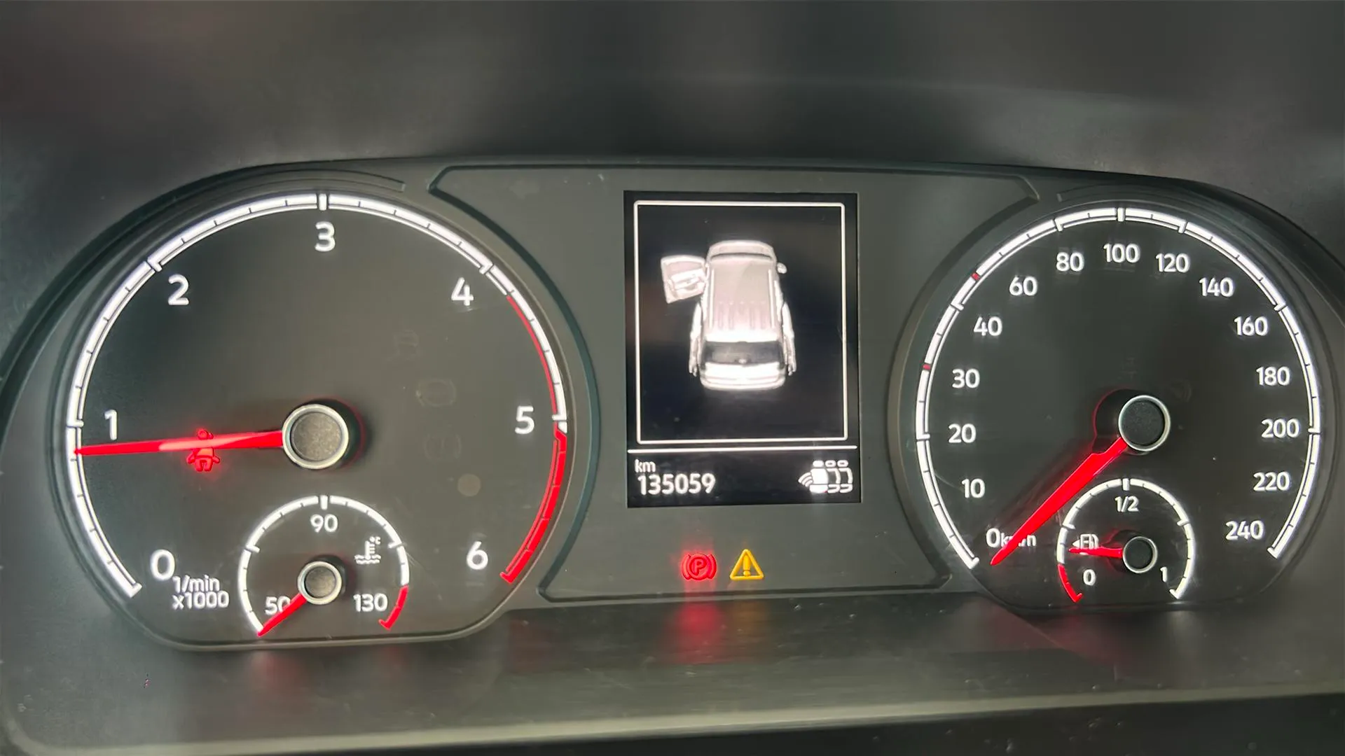 Volkswagen Caddy California 2.0 TDI - foto 11