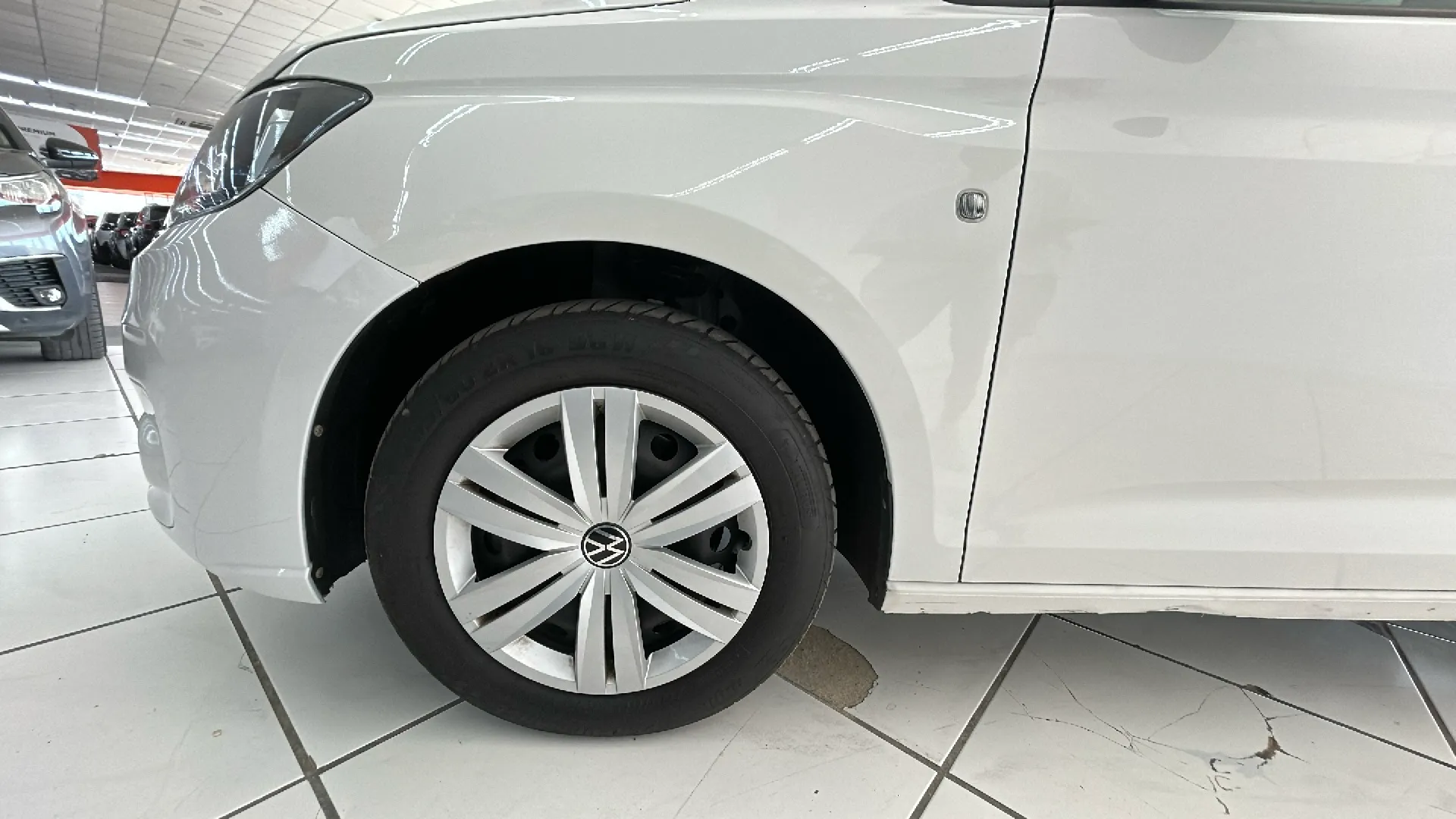 Volkswagen Caddy California 2.0 TDI - foto 17