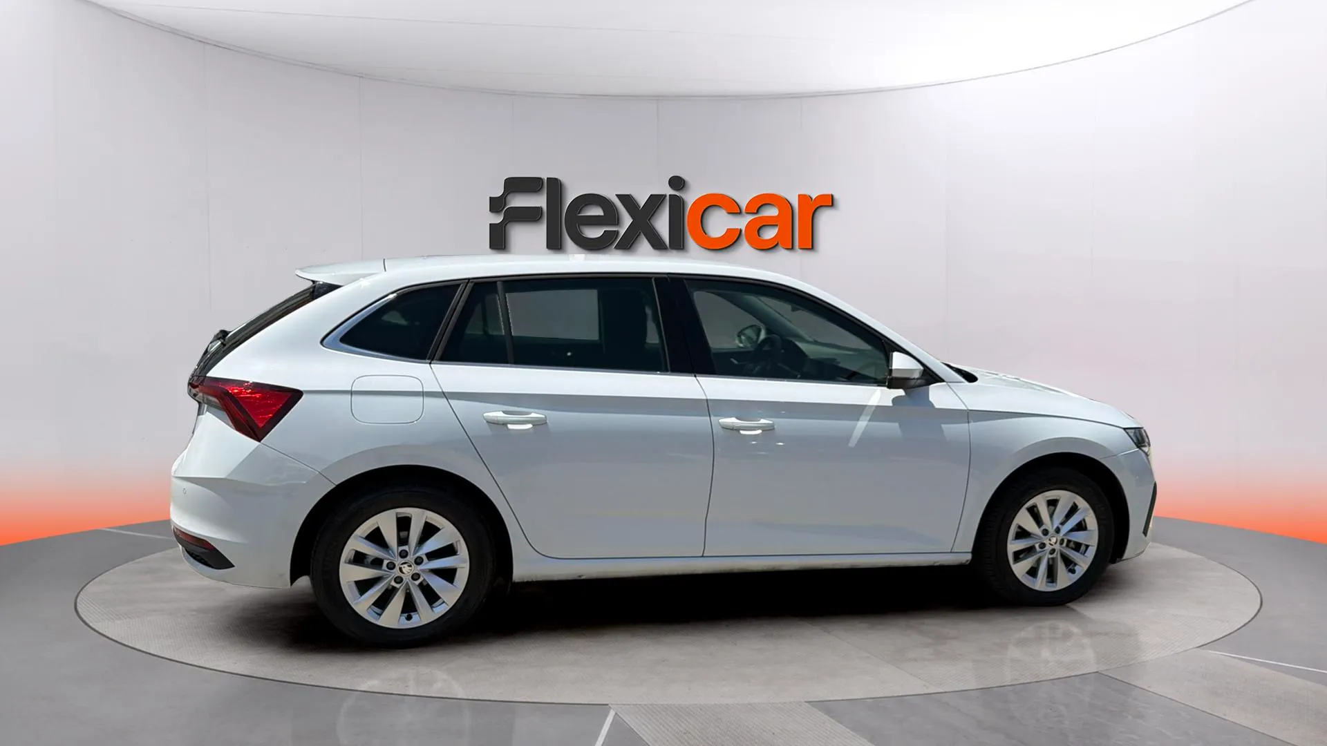 Škoda Scala 1.0 TSI Selection - foto 8