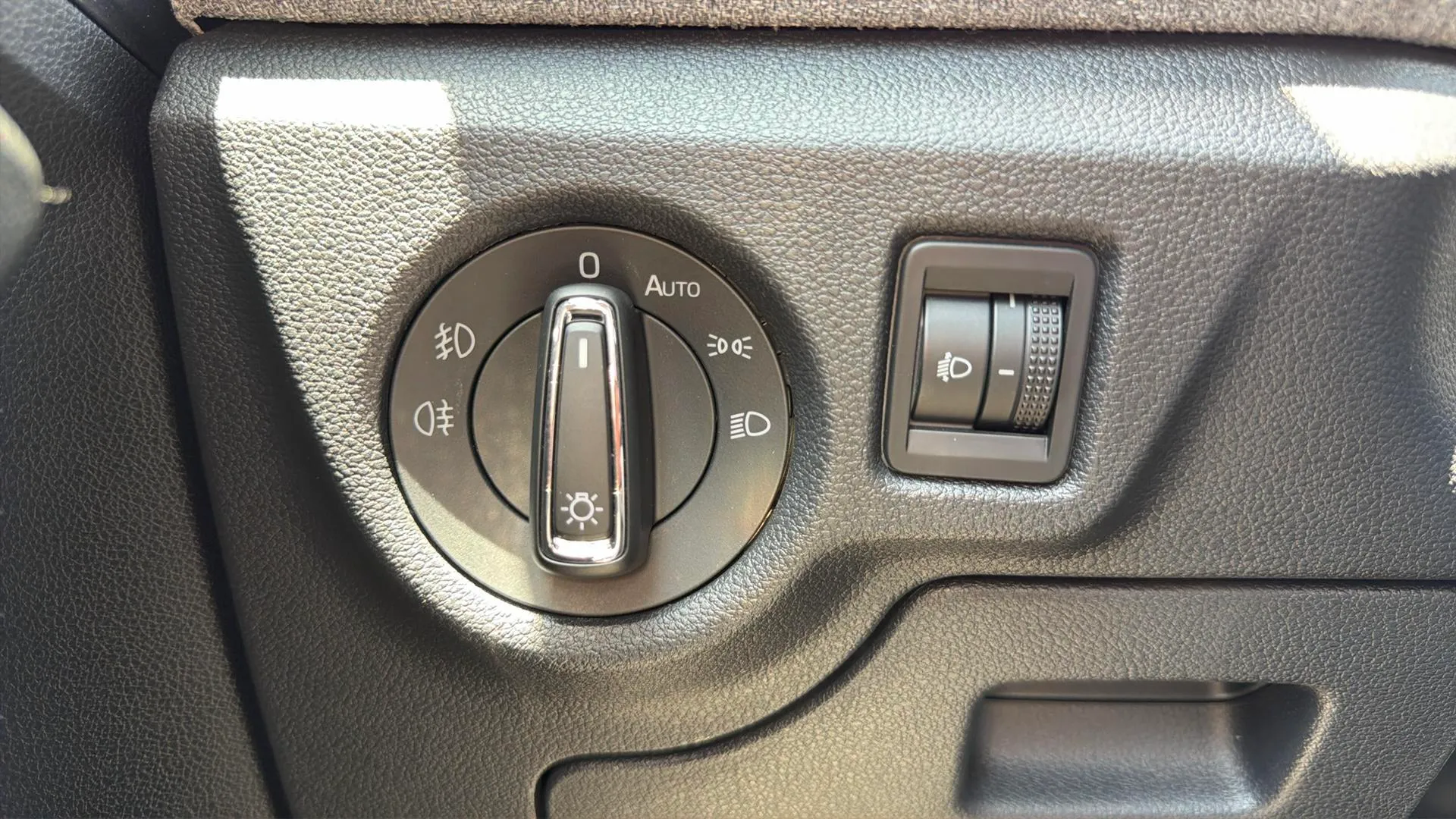 Škoda Scala 1.0 TSI Selection - foto 14