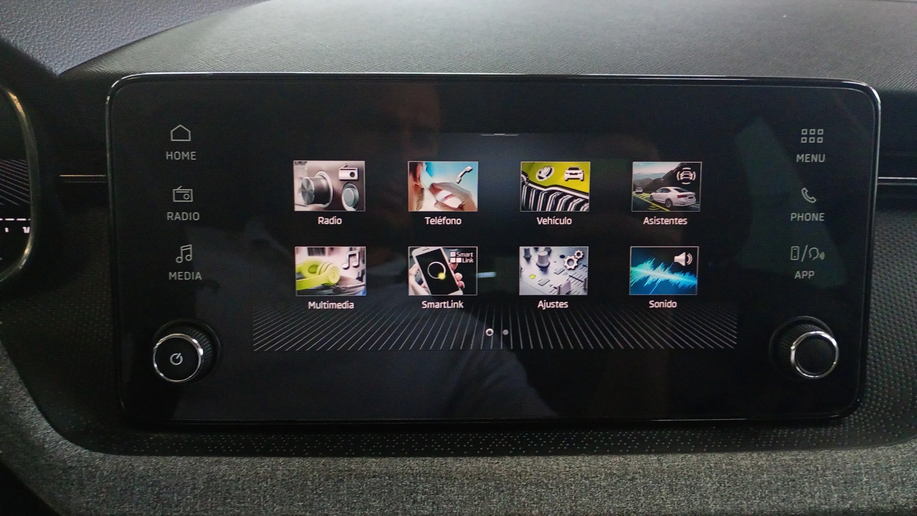 Škoda Scala 1.0 TSI Selection - foto 27