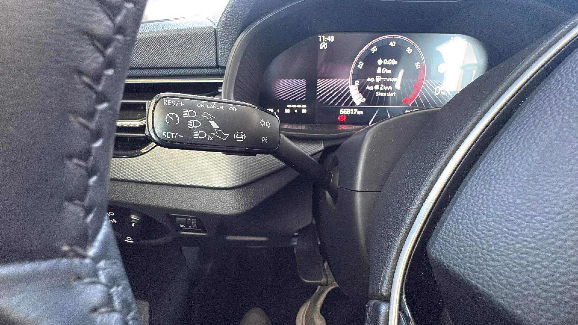 Škoda Scala 1.0 TSI Essence - foto 15