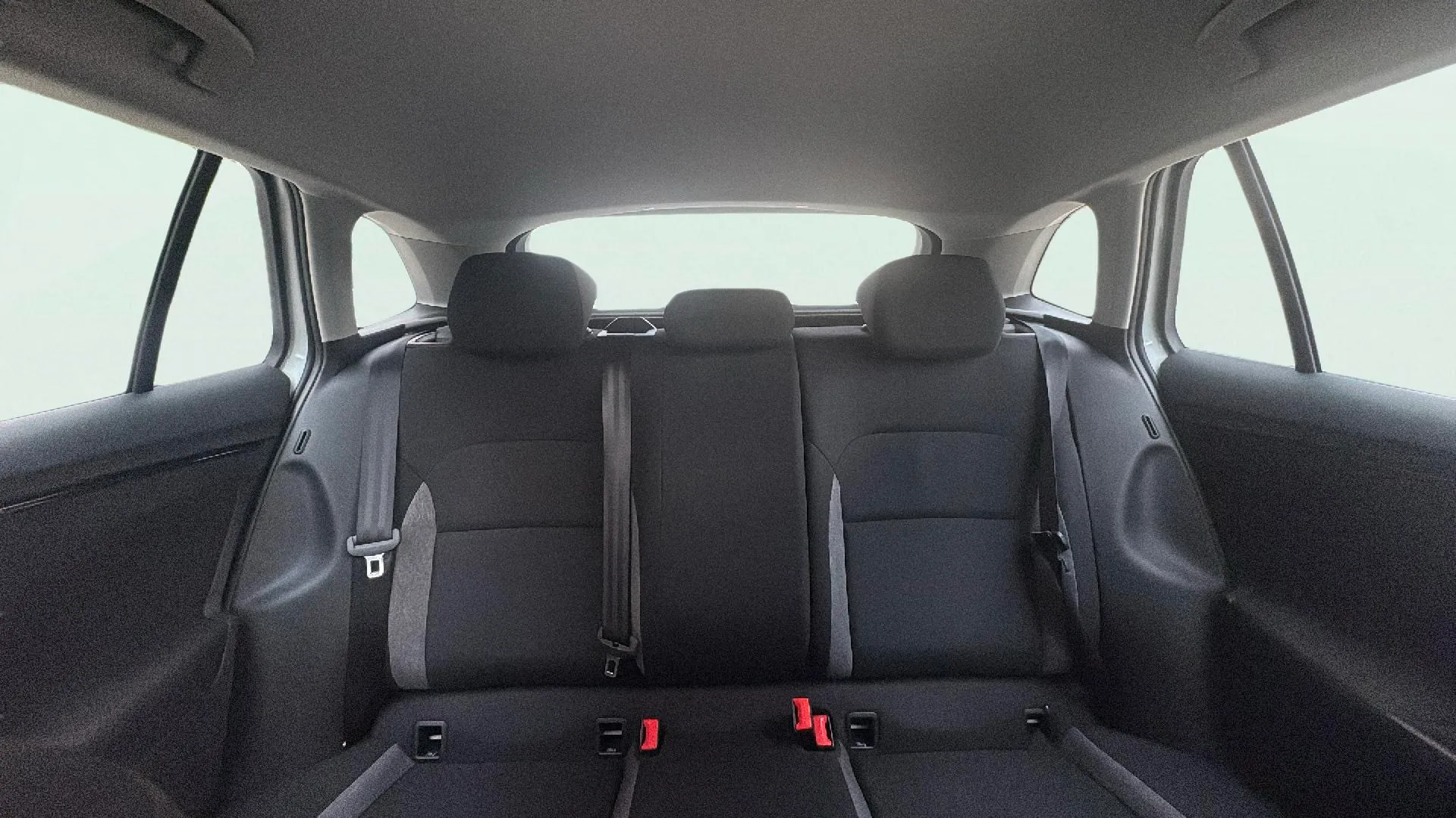 Škoda Scala 1.0 TSI Essence - foto 14