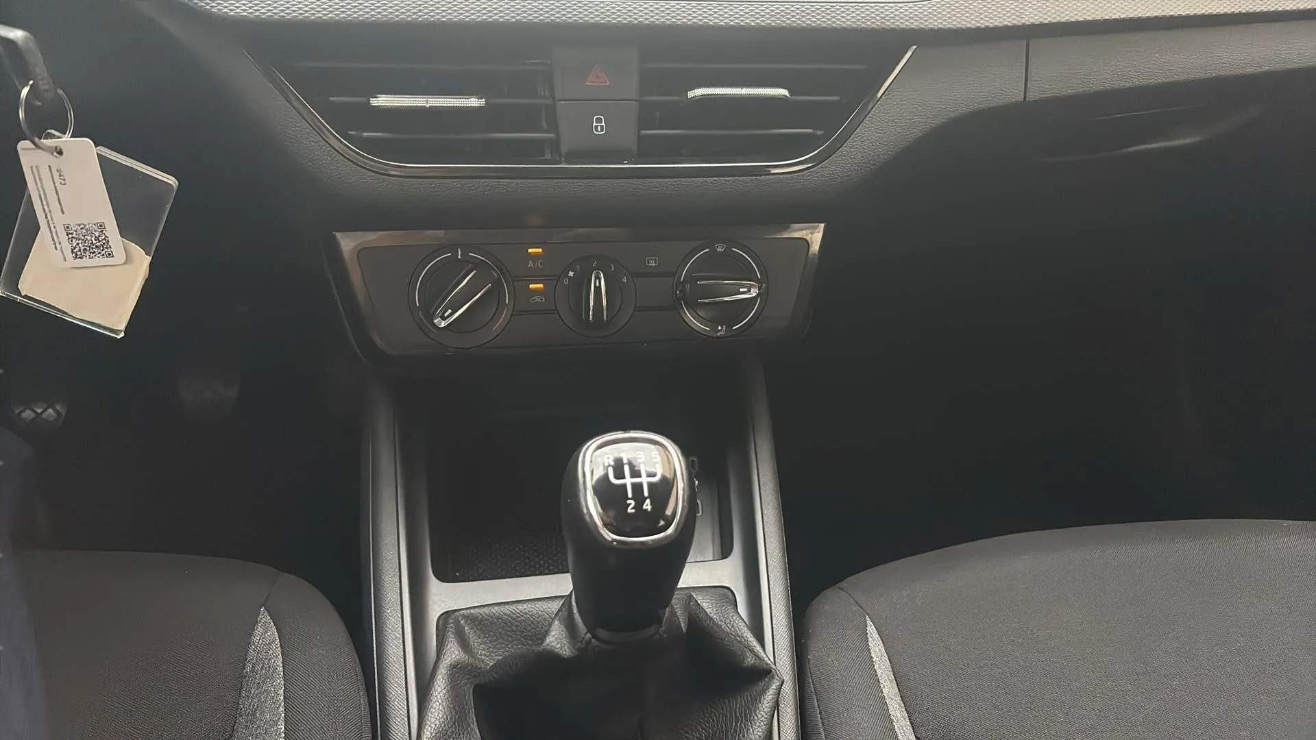 Škoda Scala 1.0 TSI Essence - foto 20