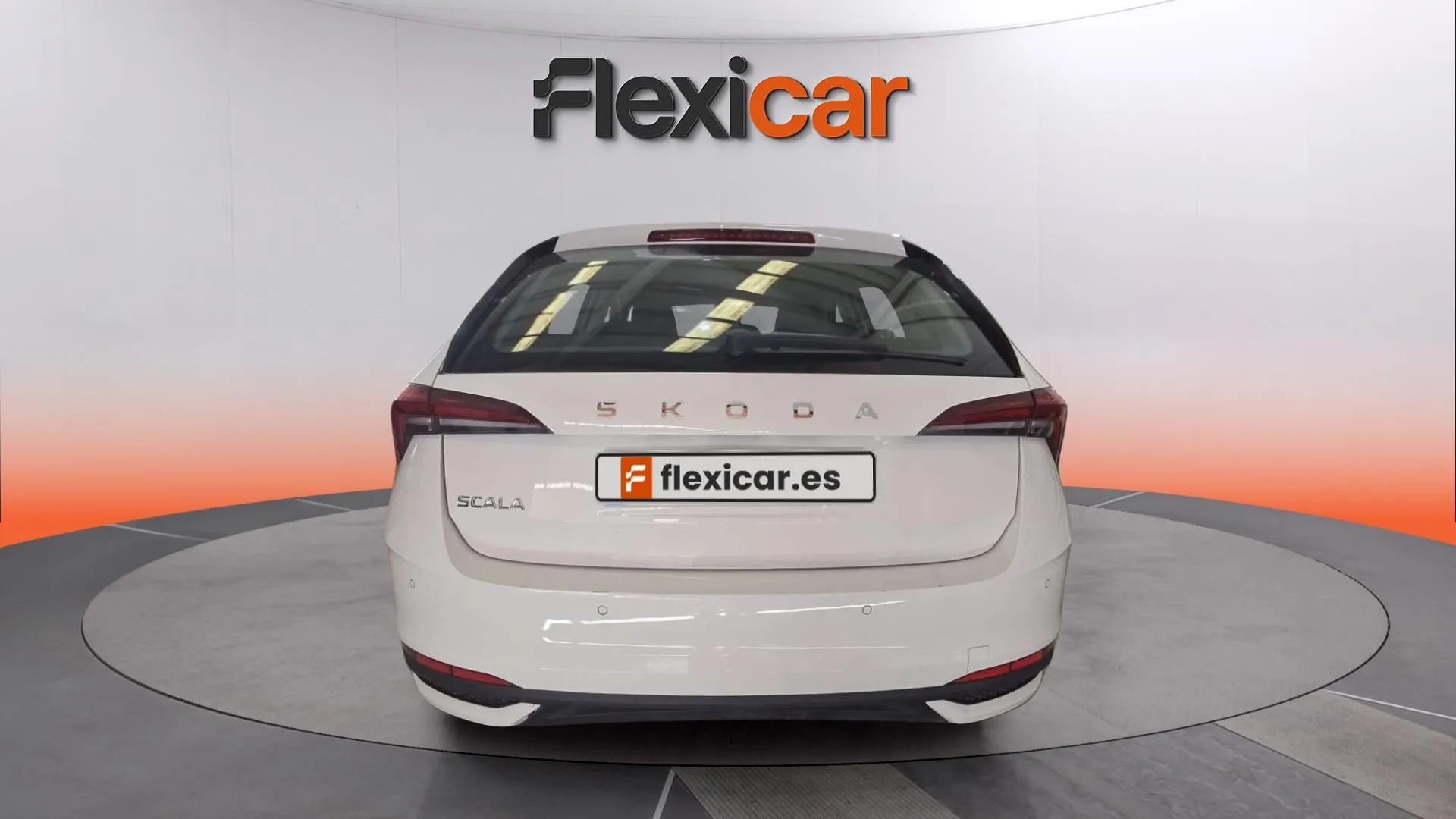 Škoda Scala 1.0 TSI Essence - foto 4