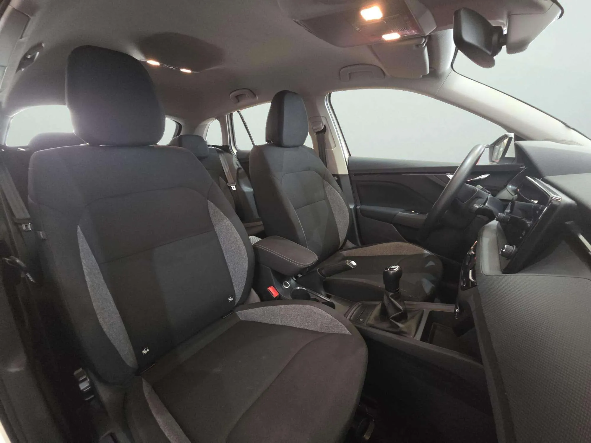 Škoda Scala 1.0 TSI Essence - foto 10