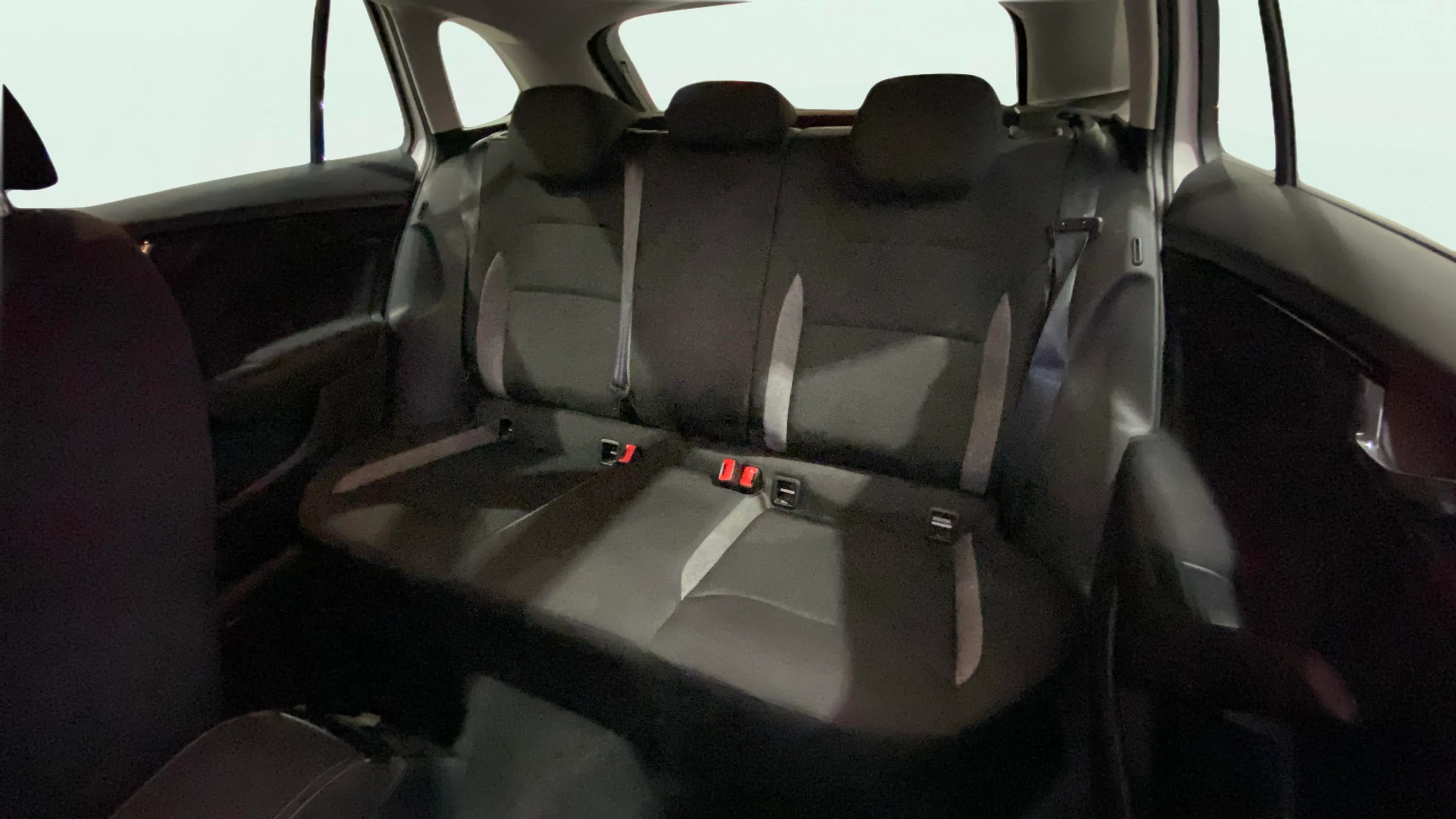 Škoda Scala 1.0 TSI Essence - foto 12