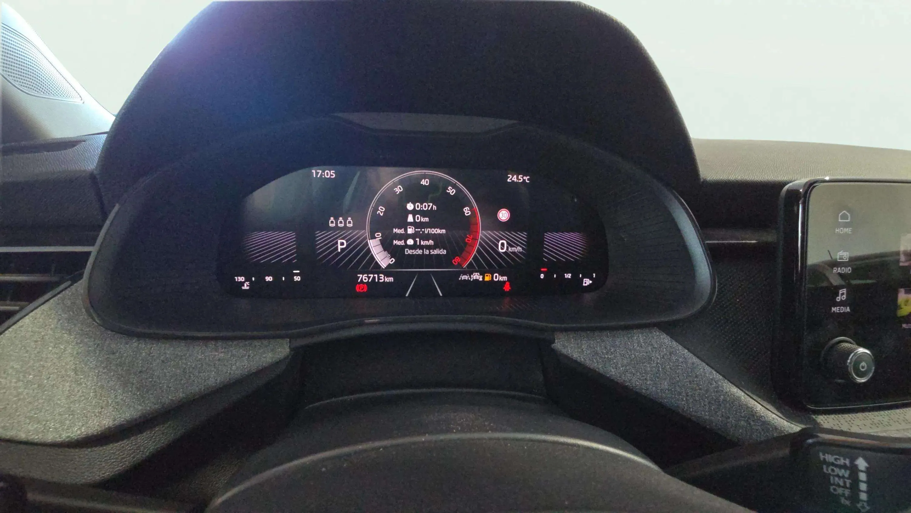 Škoda Scala 1.0 TSI DSG Selection - foto 19