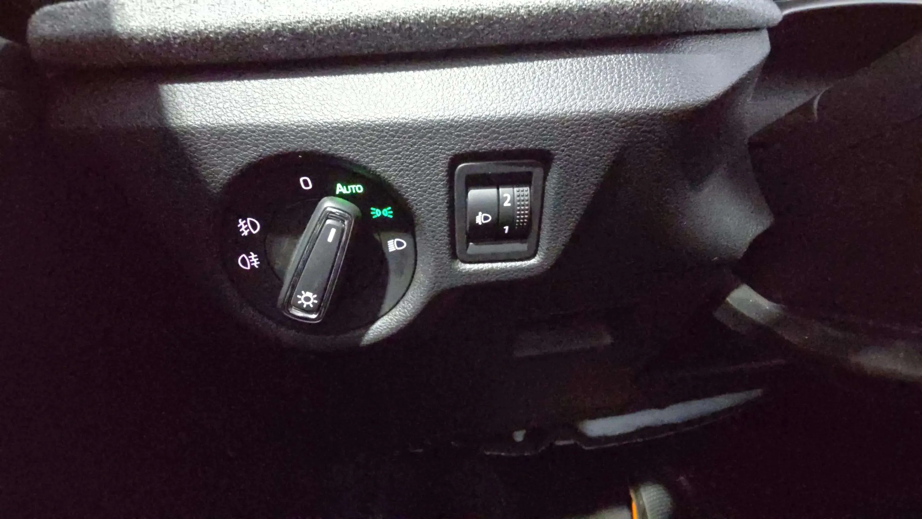 Škoda Scala 1.0 TSI DSG Selection - foto 30