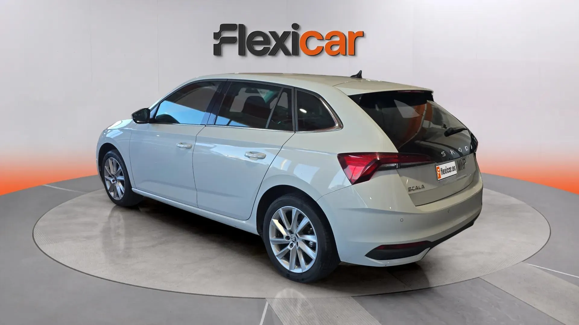 Škoda Scala 1.0 TSI DSG Selection - foto 5
