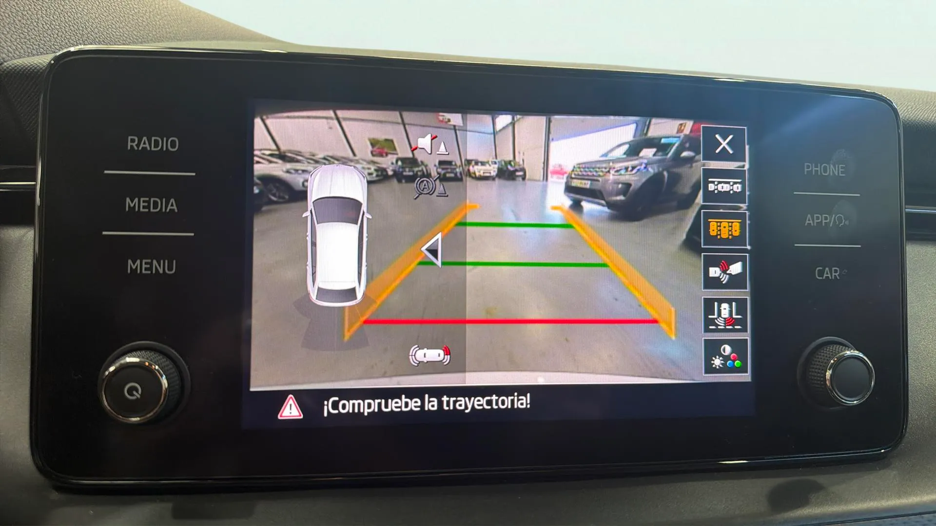 Škoda Scala 1.0 TSI DSG Selection - foto 17