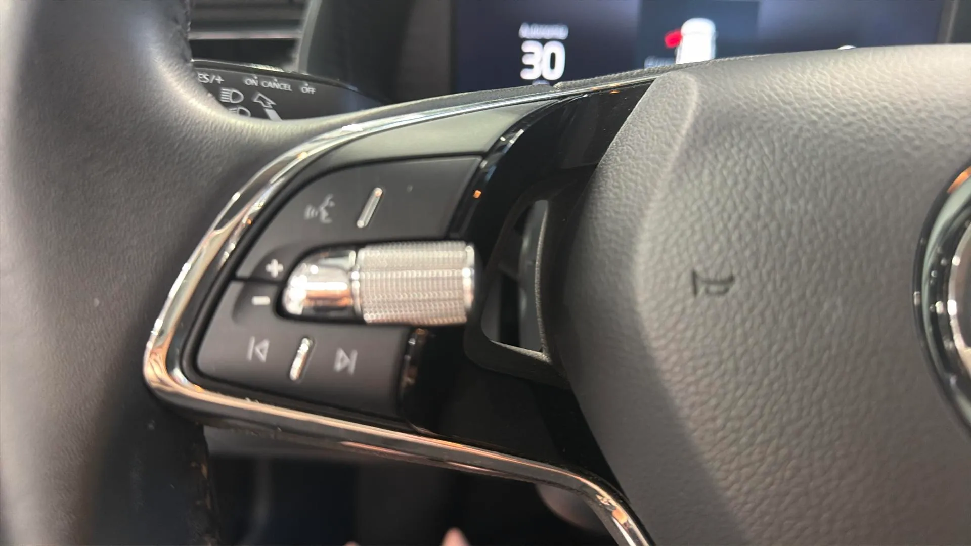 Škoda Scala 1.0 TSI DSG Selection - foto 19