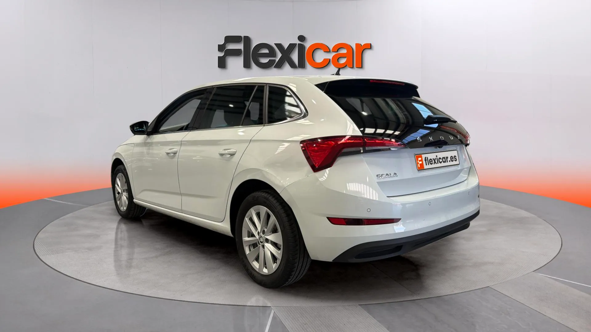 Škoda Scala 1.0 TSI DSG Selection - foto 4