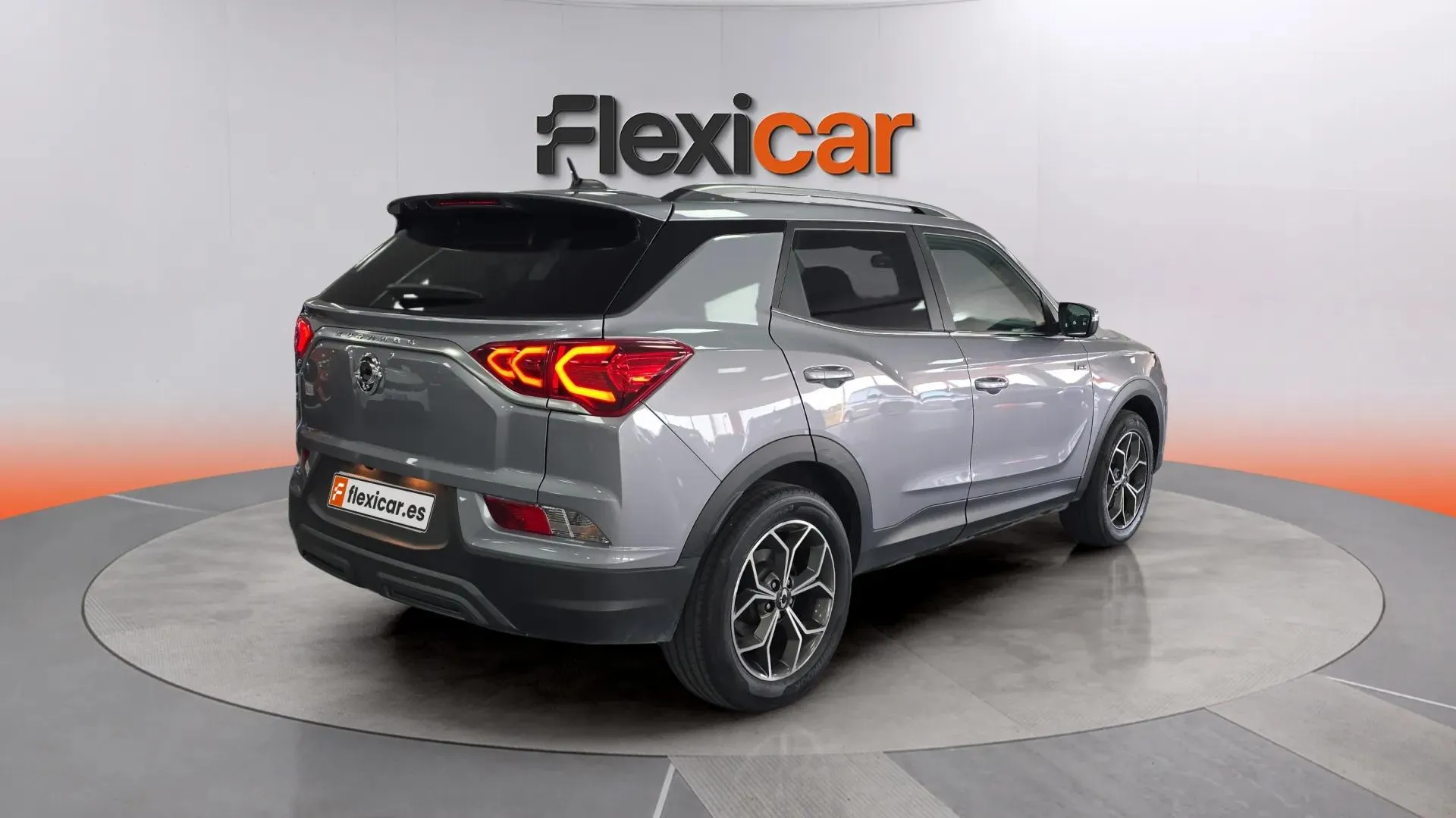 SsangYong Korando G15T LP Urban Plus - foto 7