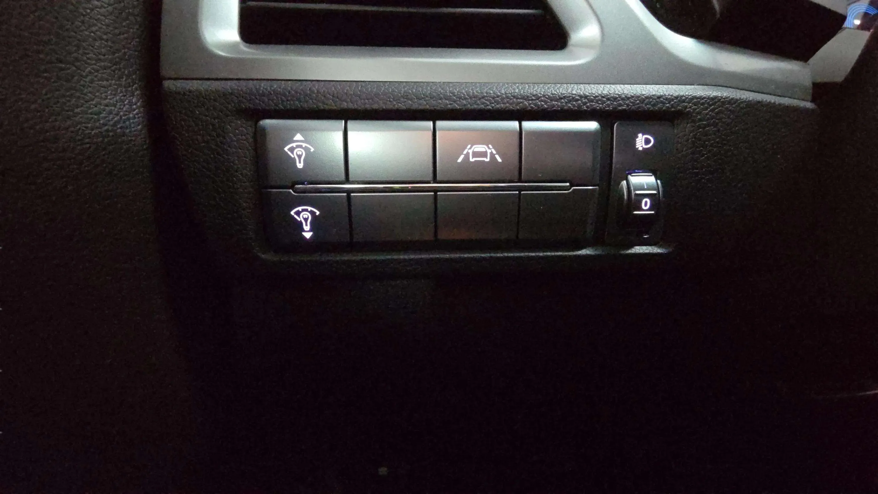 SsangYong Korando G15T LP Urban Plus - foto 27