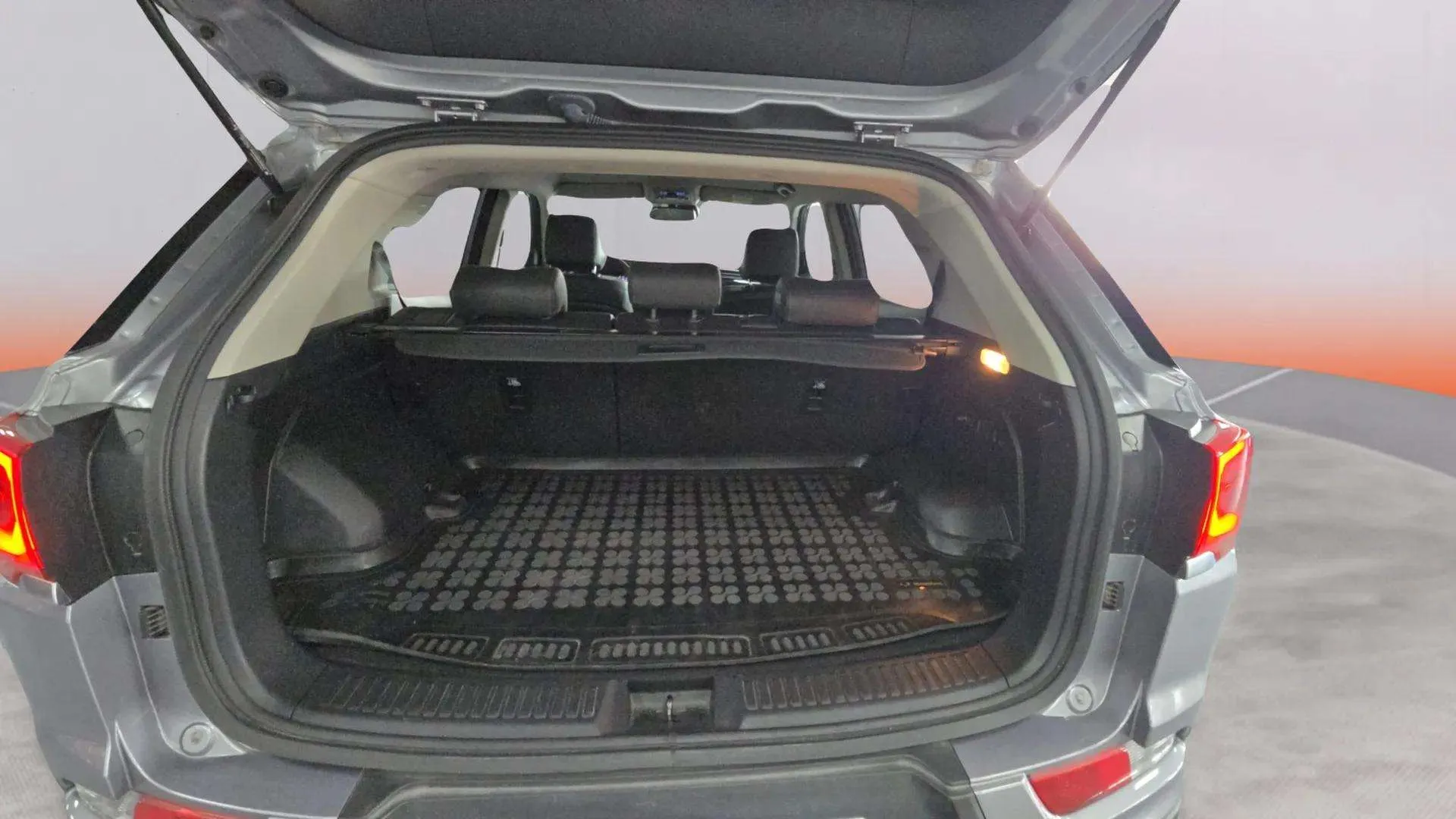 SsangYong Korando G15T LP Urban Plus - foto 9