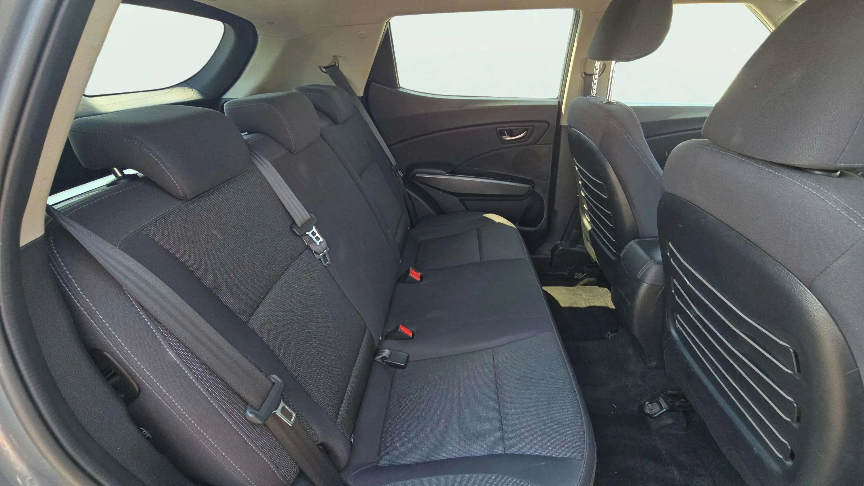 SsangYong Tivoli G15T LP Urban Plus - foto 16