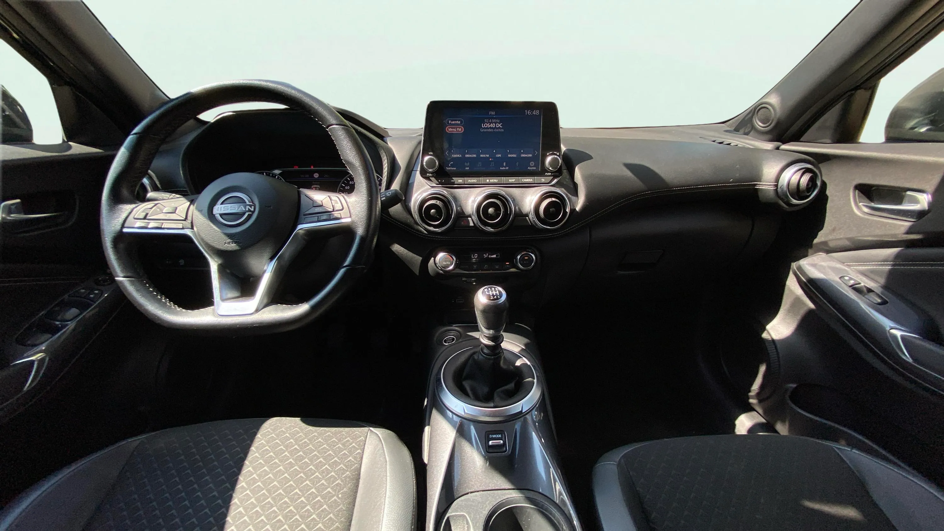 Nissan Juke DIG-T Acenta - foto 16