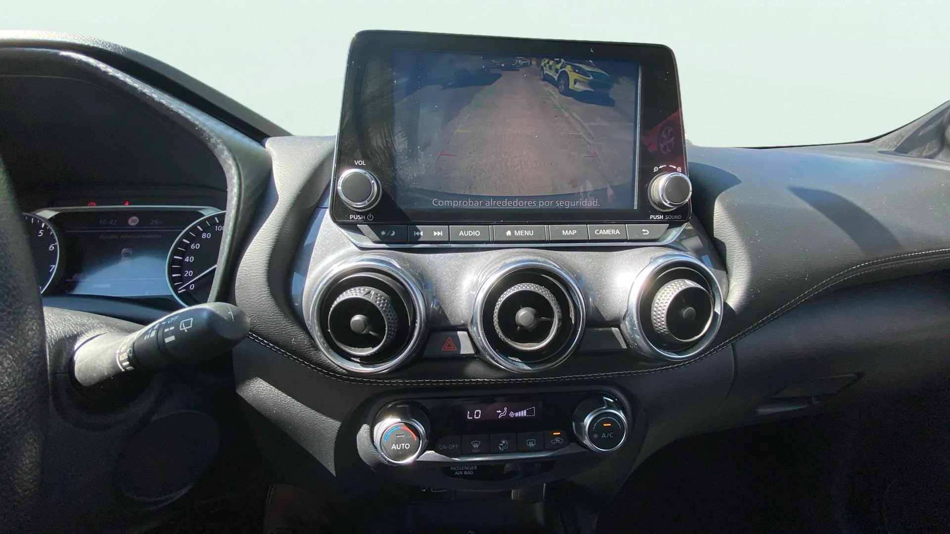 Nissan Juke DIG-T Acenta - foto 9