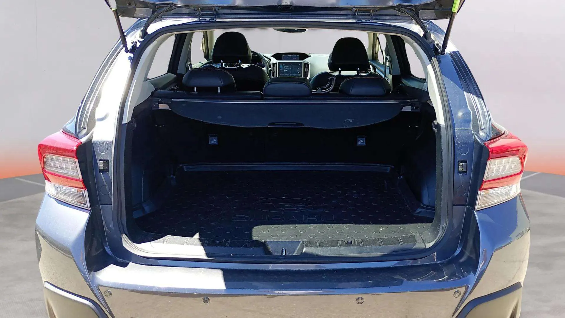 Subaru XV 2.0i Hybrid CVT Executive Plus - foto 15