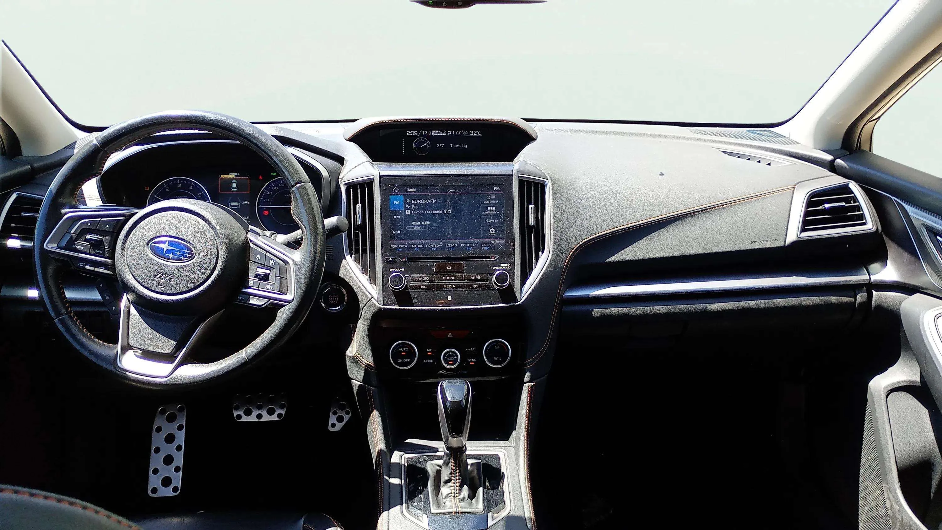Subaru XV 2.0i Hybrid CVT Executive Plus - foto 10