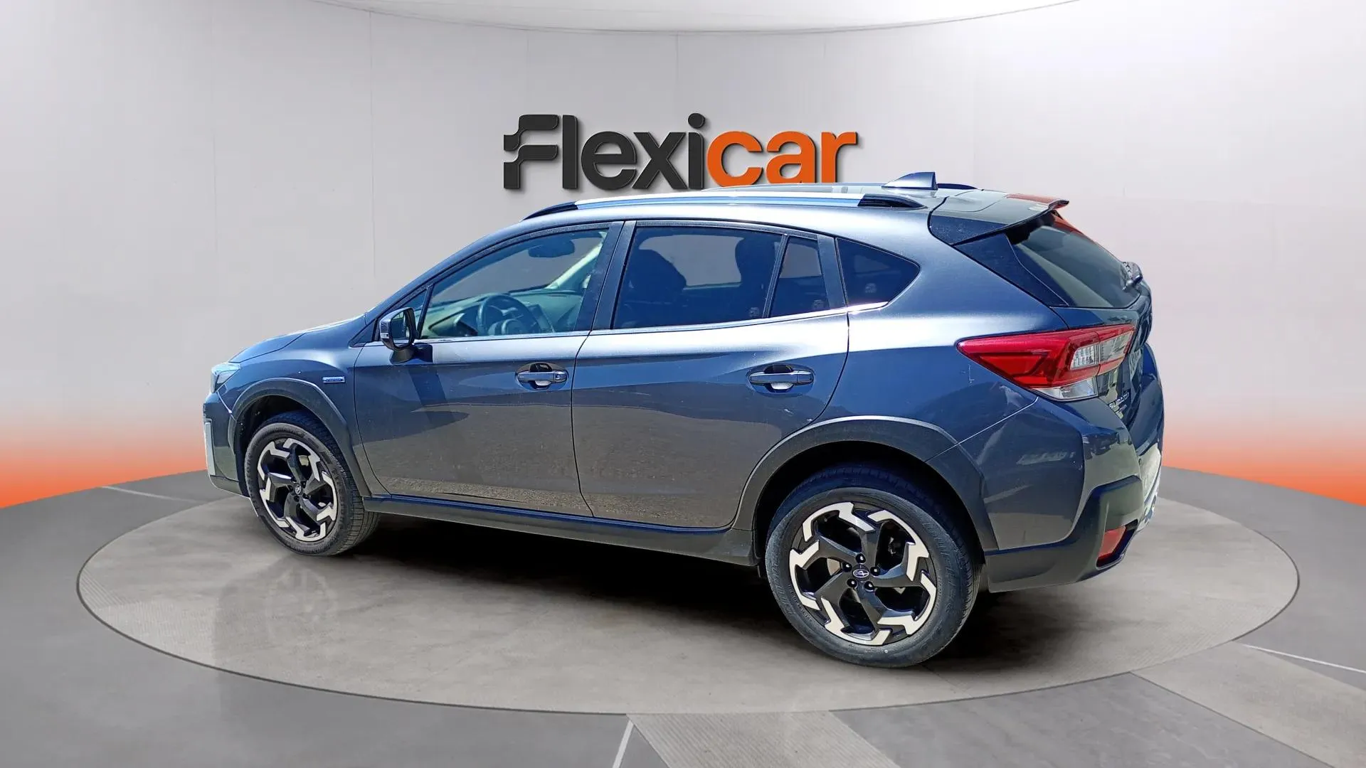 Subaru XV 2.0i Hybrid CVT Executive Plus - foto 2