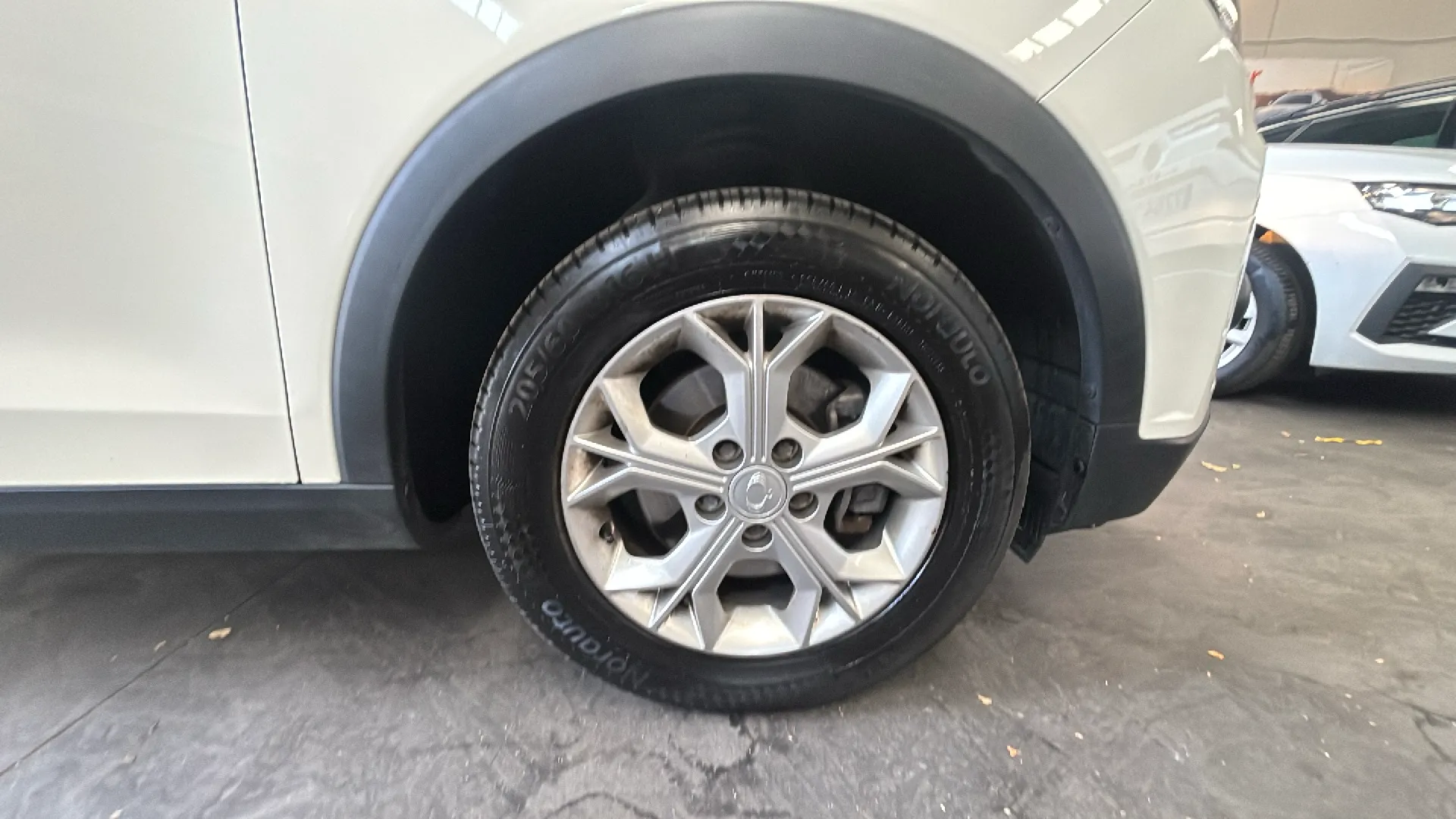 SsangYong Tivoli G12T Urban Plus - foto 17