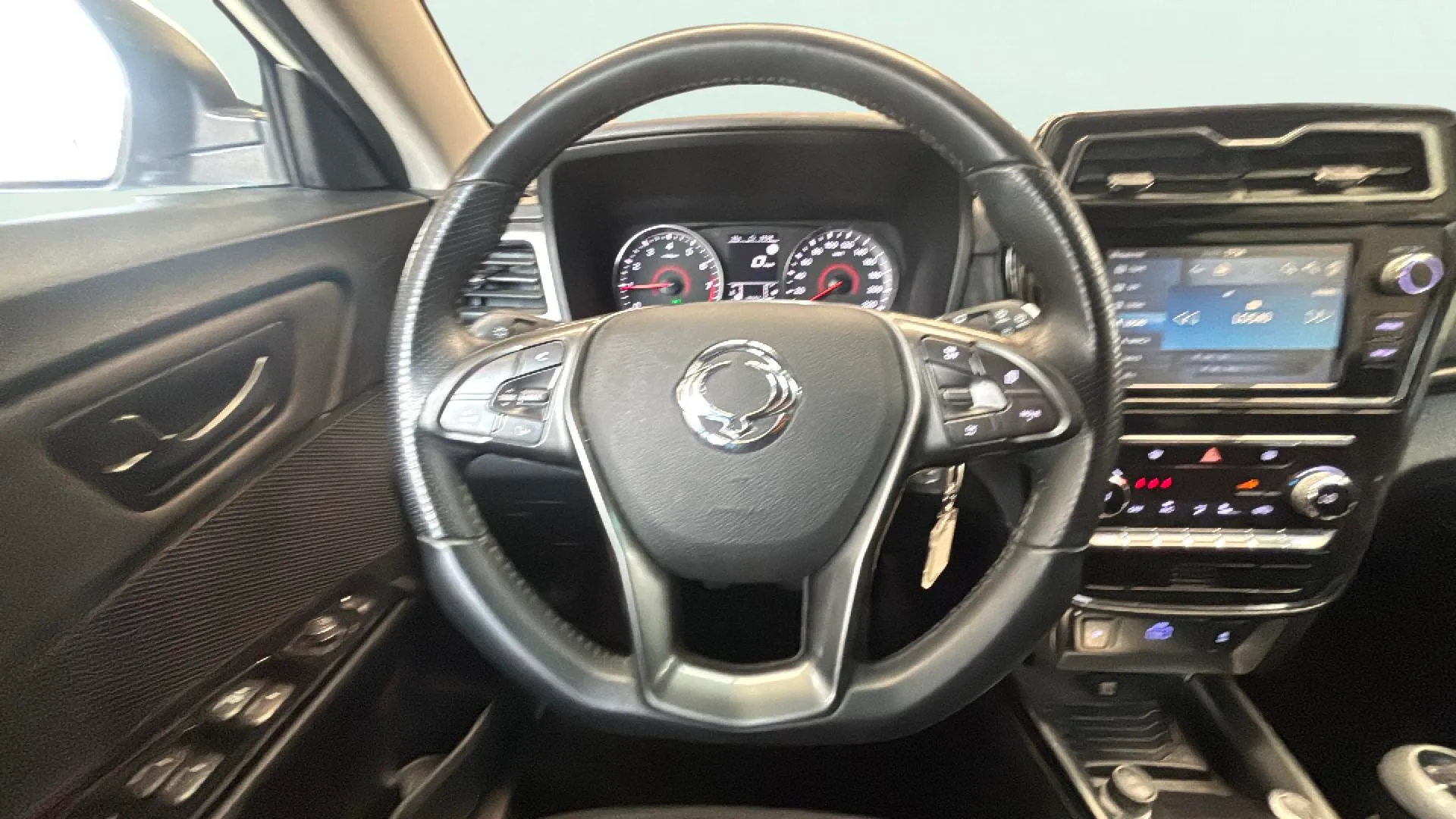 SsangYong Tivoli G12T Urban Plus - foto 11