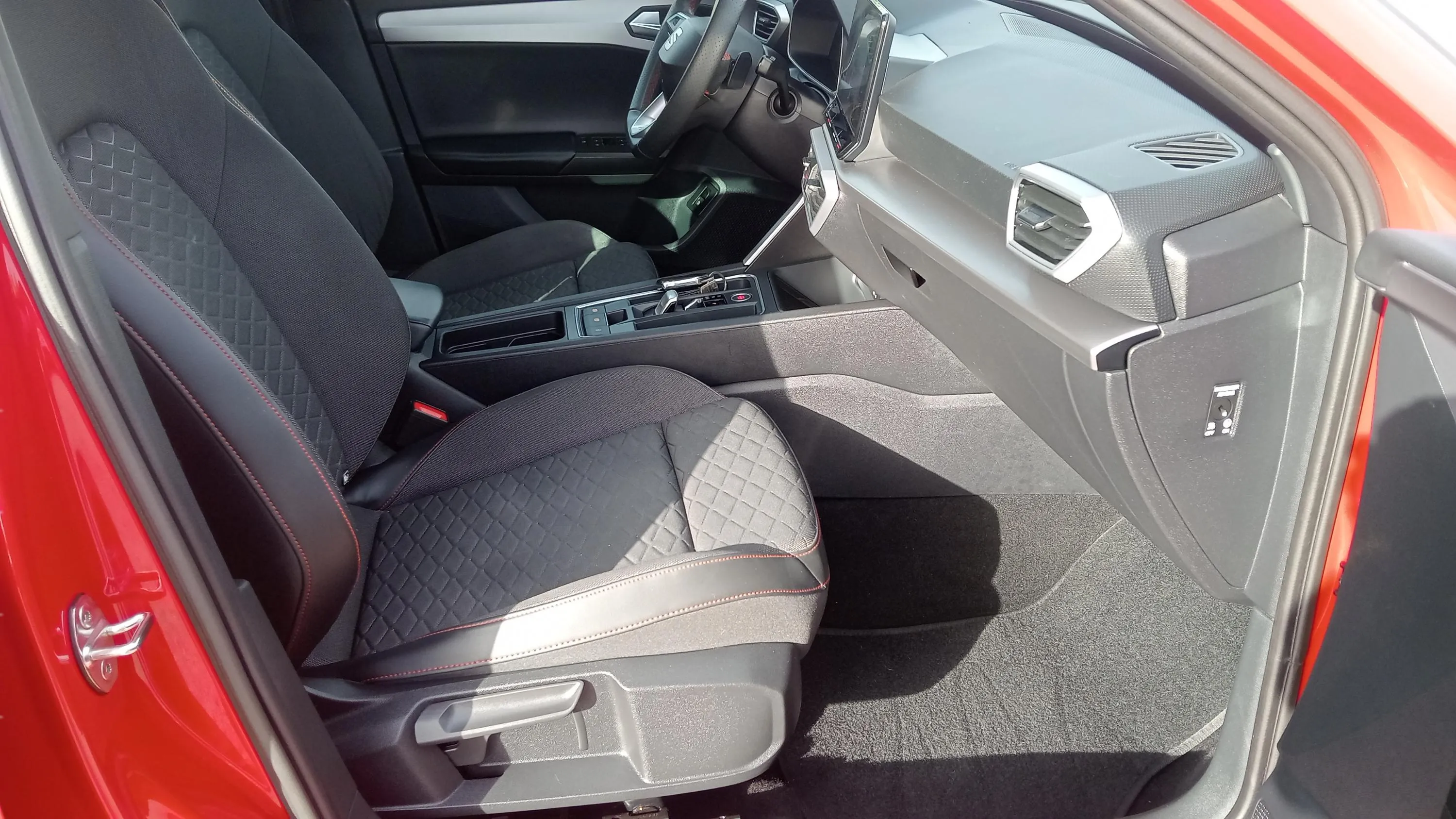SEAT León 1.4 e-Hybrid DSG-6 FR Go XL - foto 17
