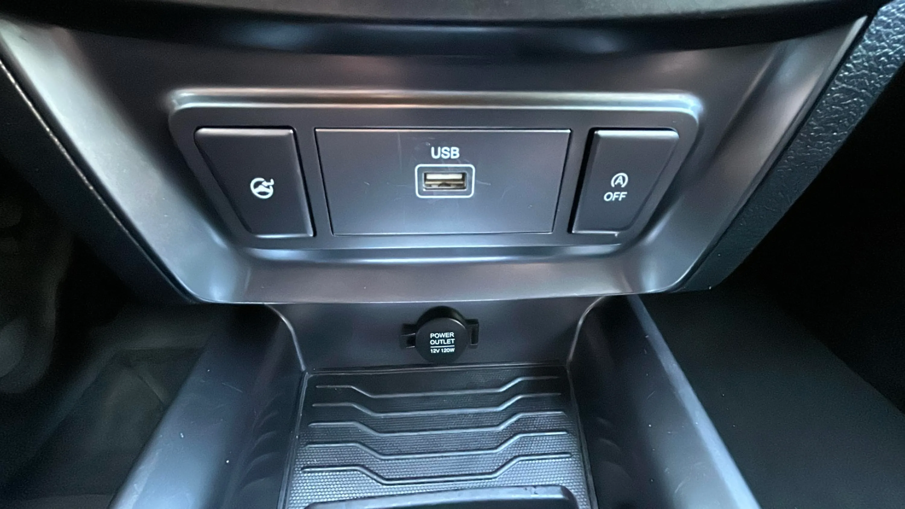 SsangYong Tivoli G15T LP Line - foto 21