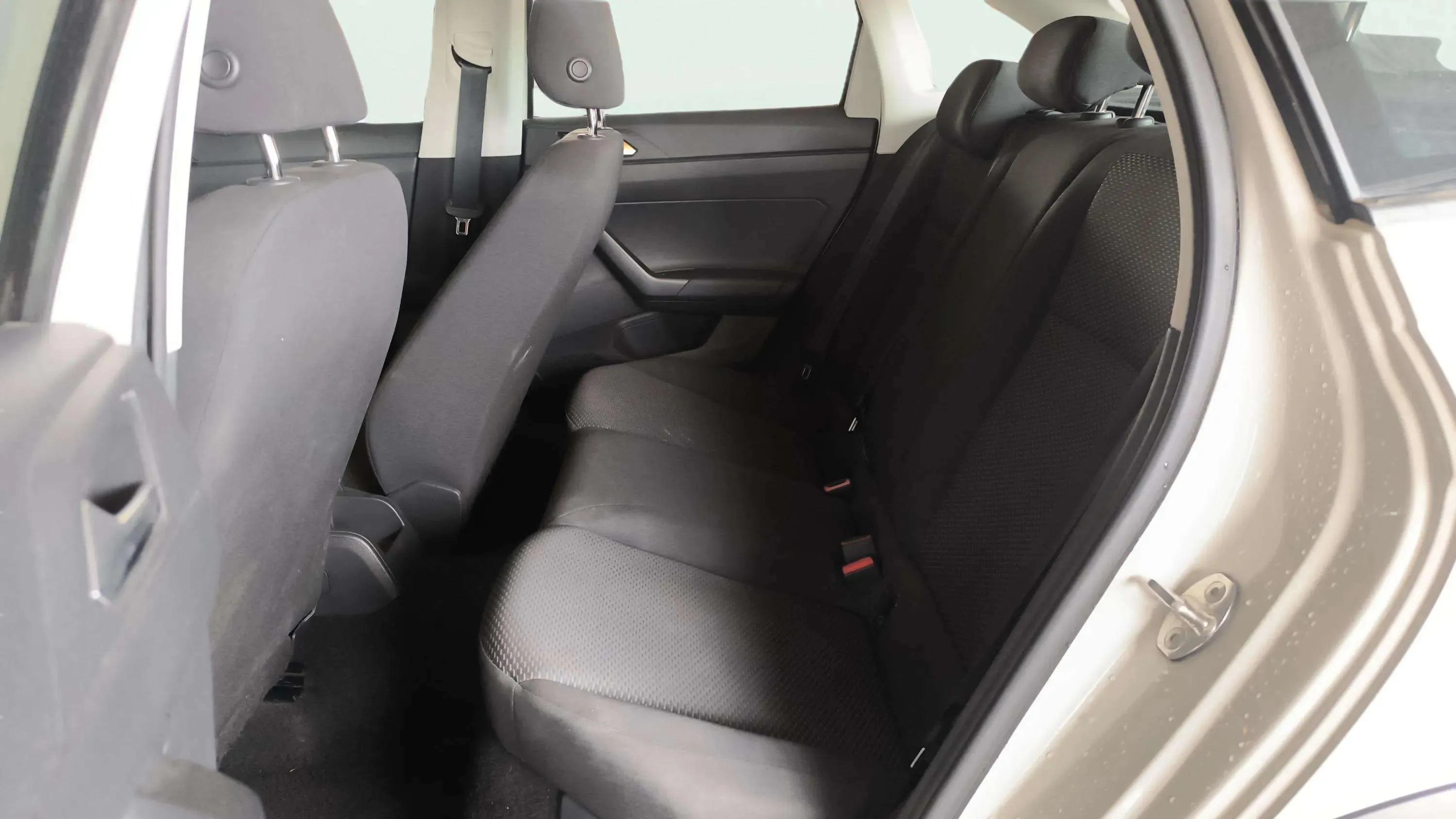 Volkswagen Taigo Life 1.0 TSI - foto 15