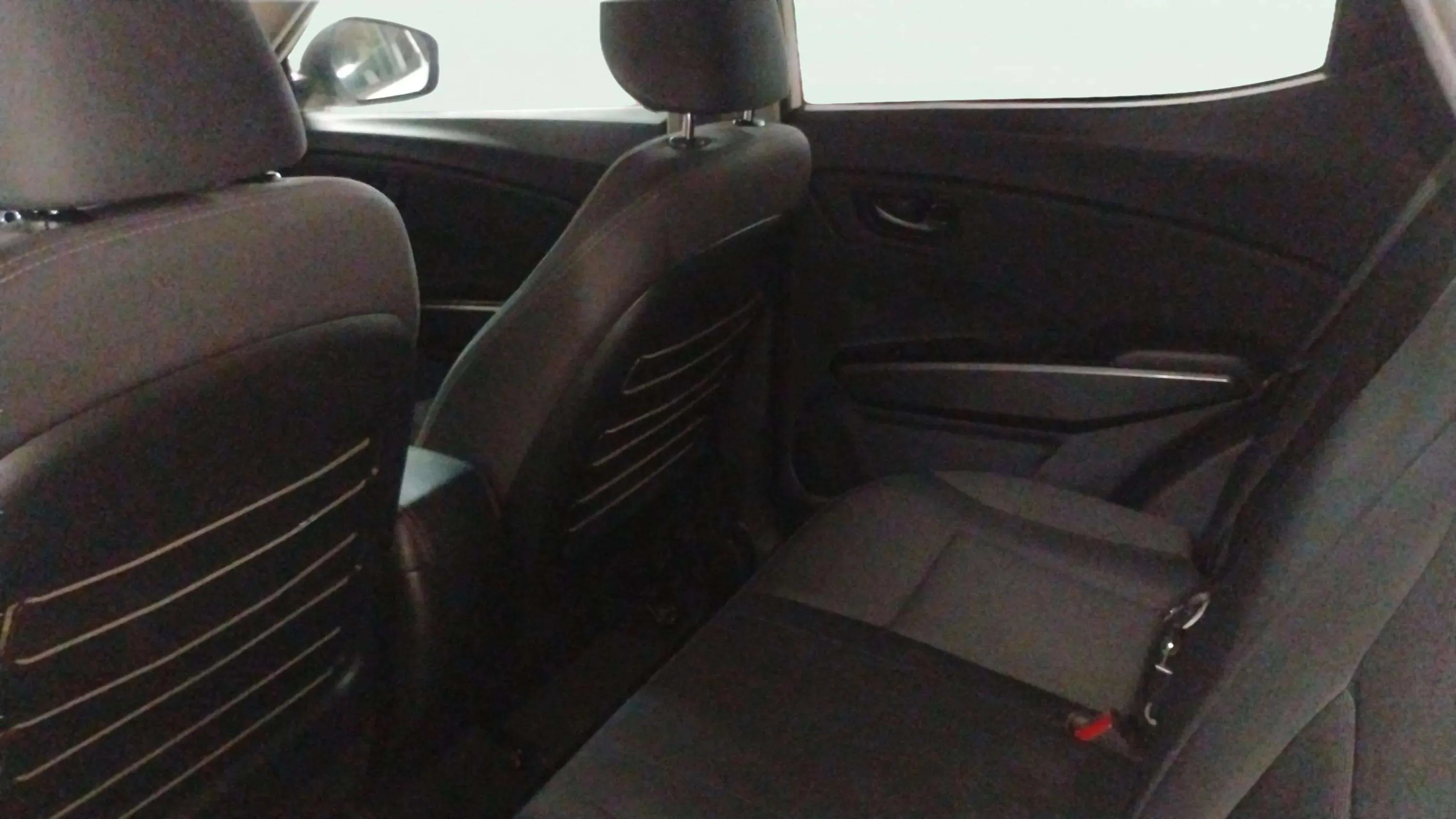 SsangYong Tivoli G15T Limited - foto 12