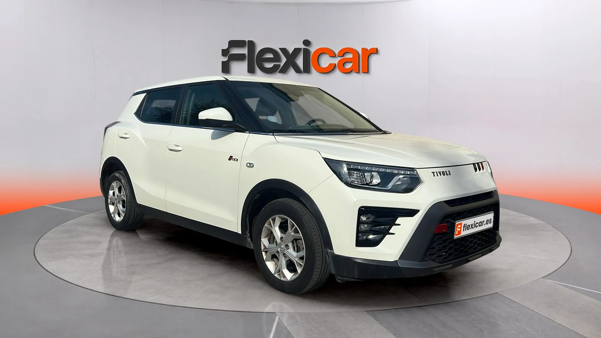 SsangYong Tivoli G15T Urban Plus - foto 1