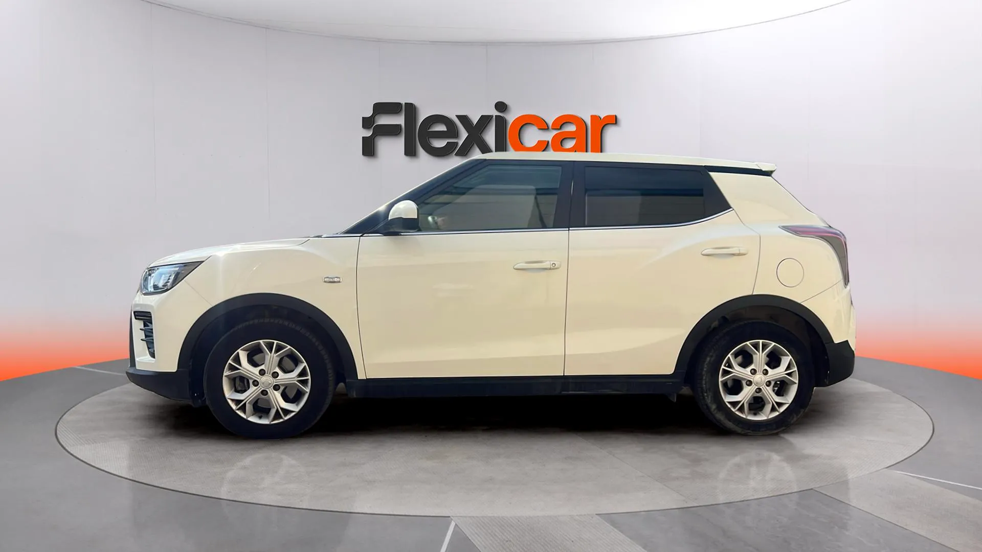 SsangYong Tivoli G15T Urban Plus - foto 4