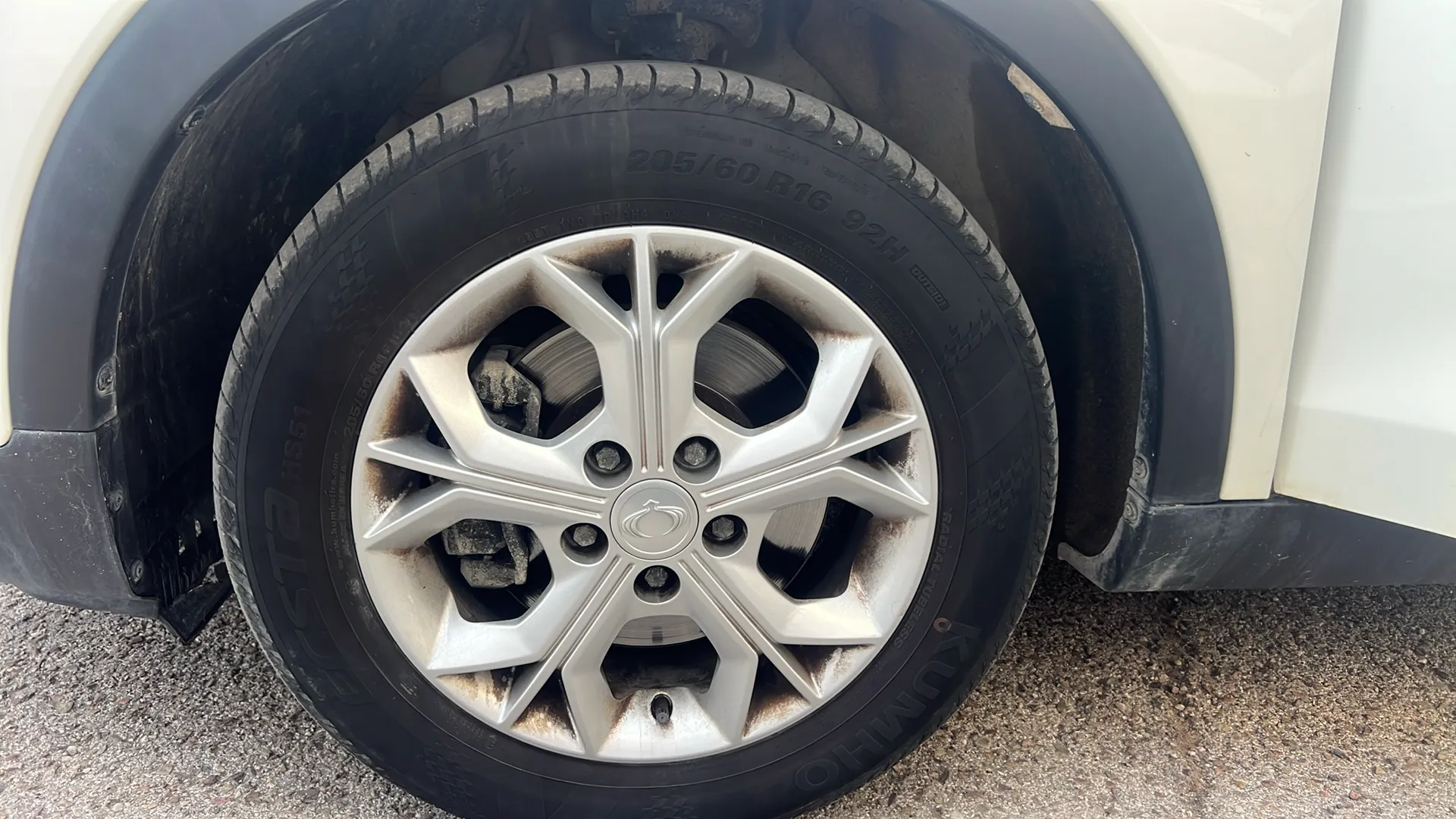 SsangYong Tivoli G15T Urban Plus - foto 9