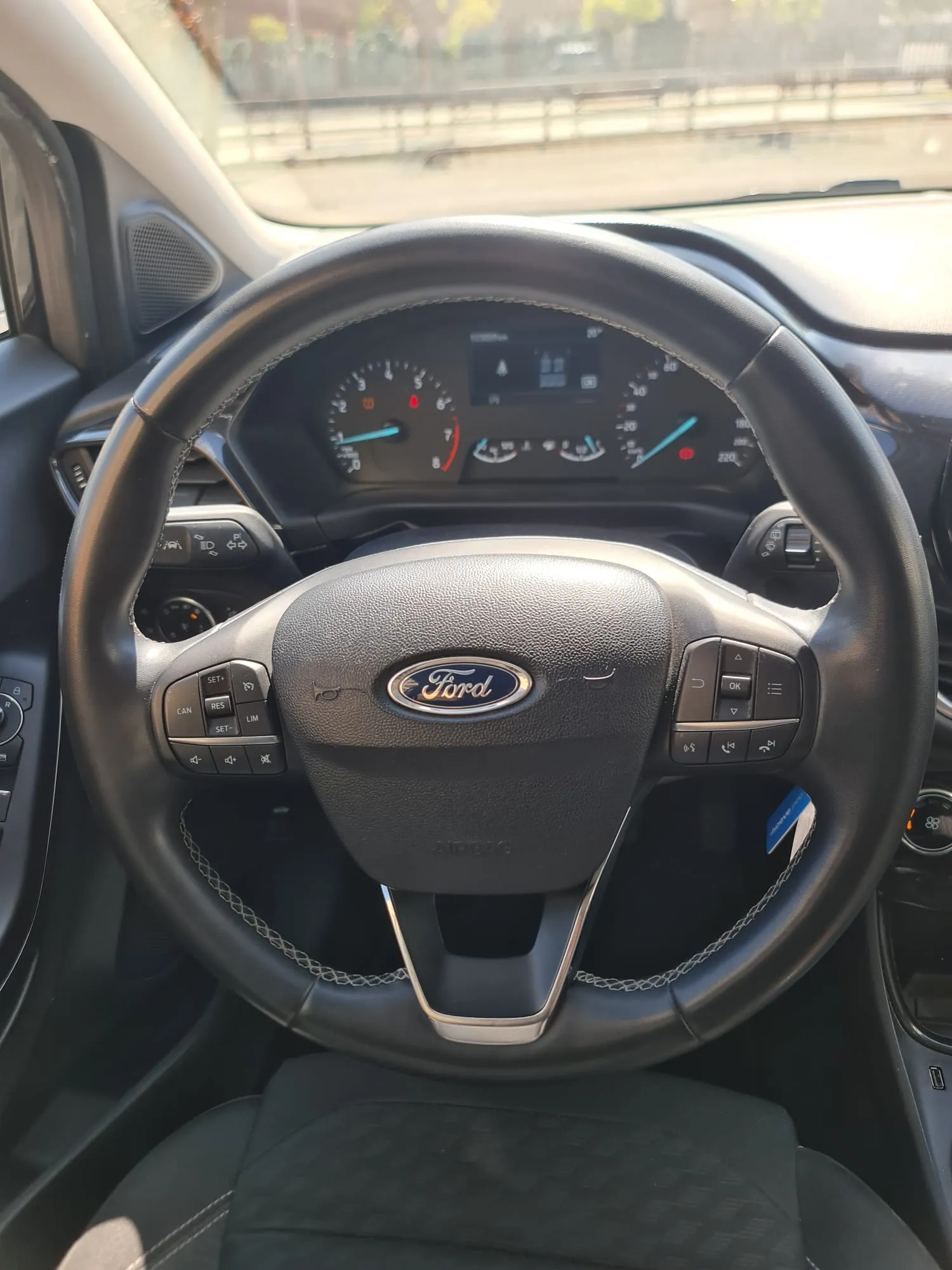 Ford Puma 1.0 EcoBoost ST-Line Design MHEV - foto 4