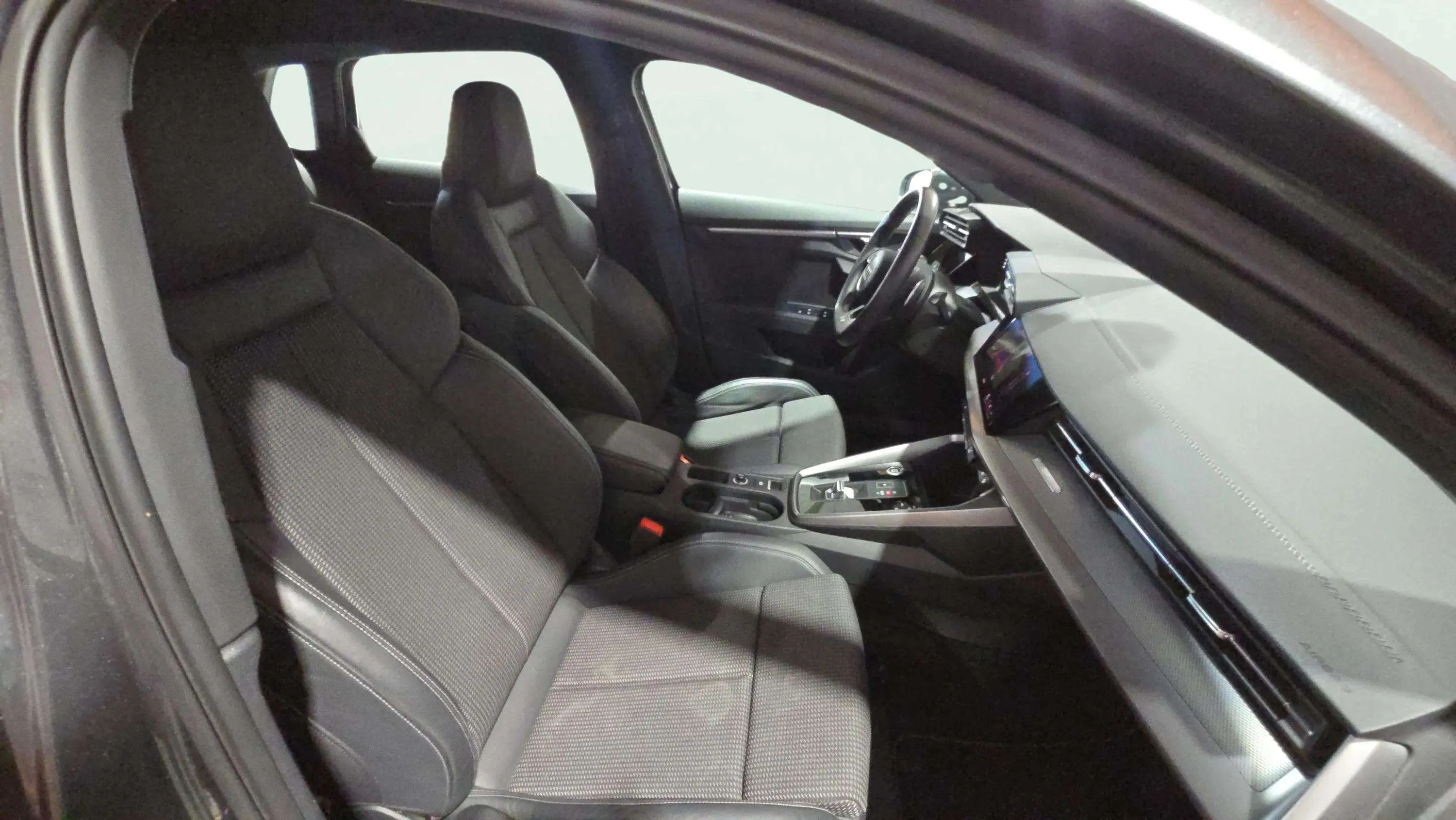 Audi A3 Sportback S line 35 TFSI S tronic - foto 13