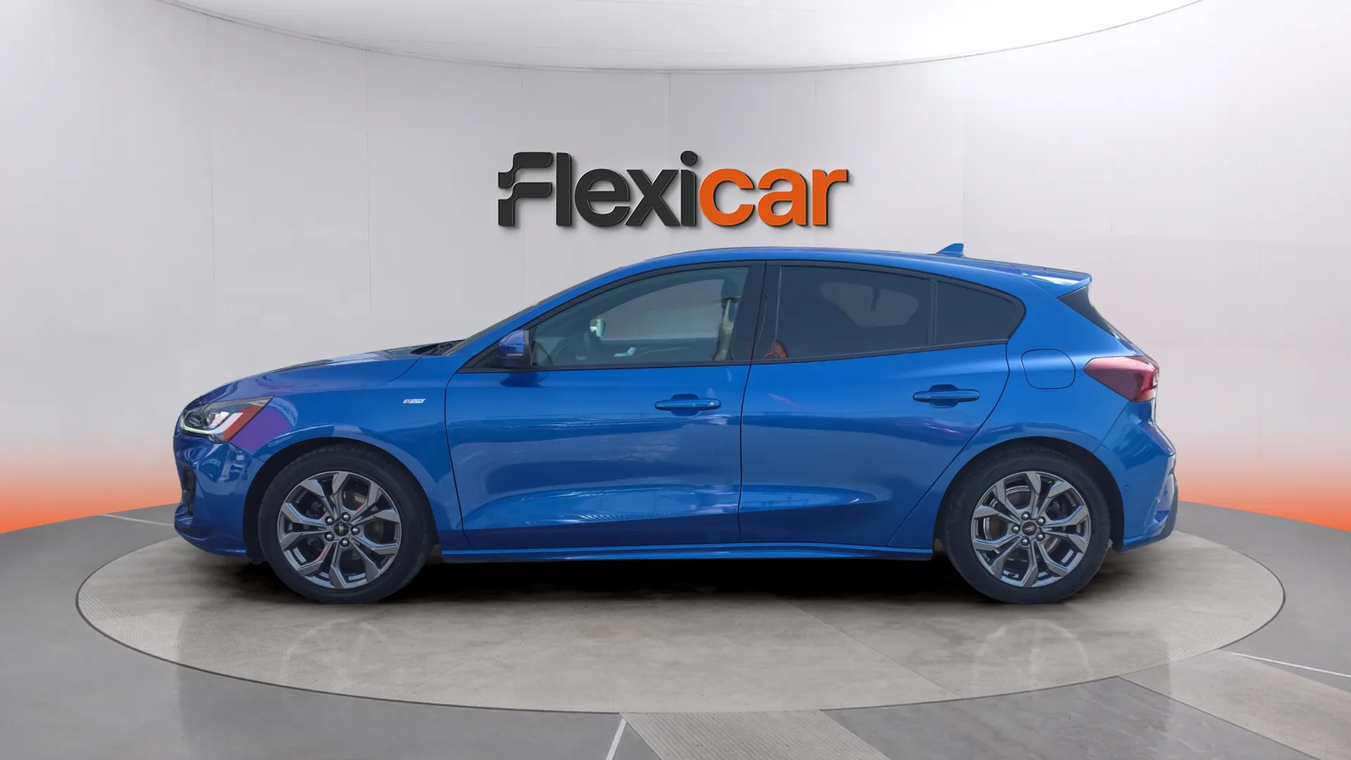 Ford Focus 1.0 EcoBoost MHEV ST-Line - foto 4